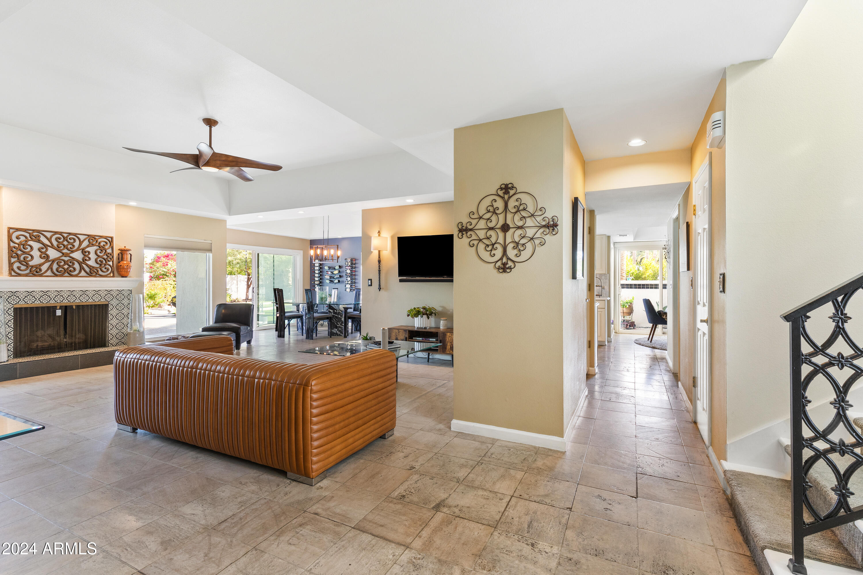 144 E BOCA RATON Road