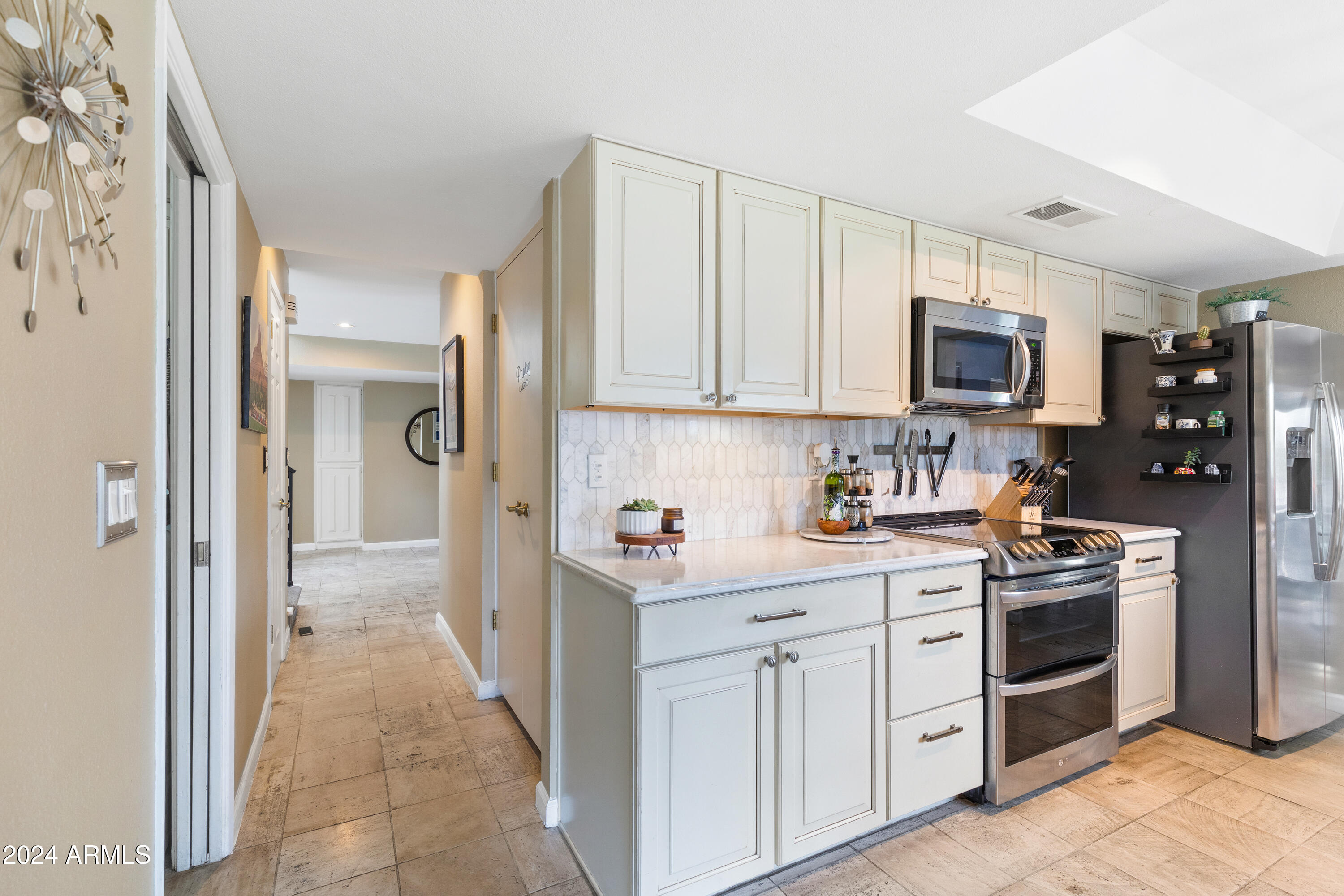 144 E BOCA RATON Road