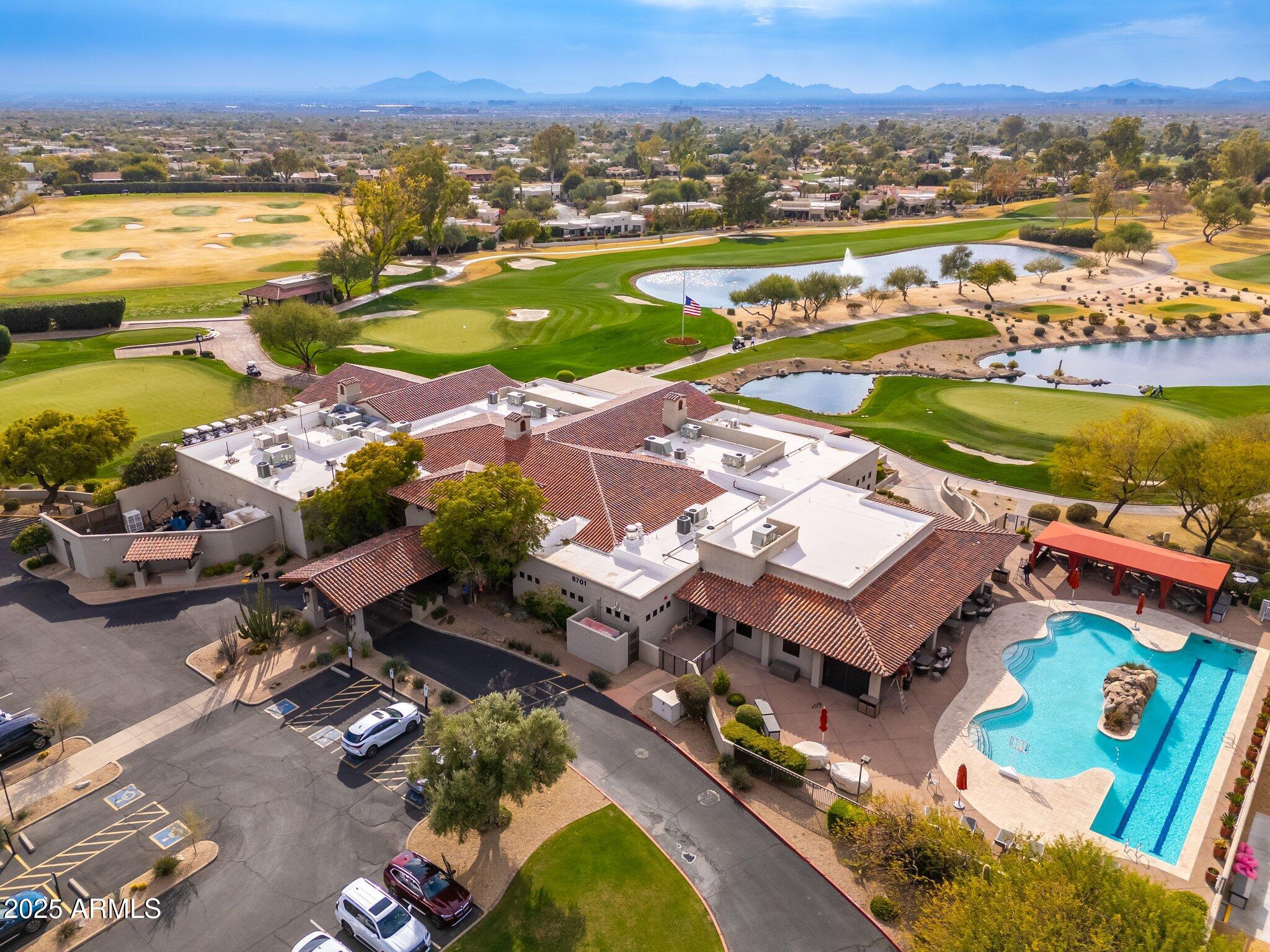 8641 E CLUBHOUSE Way