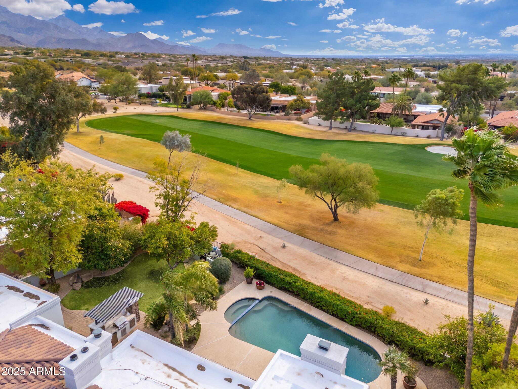 8641 E CLUBHOUSE Way