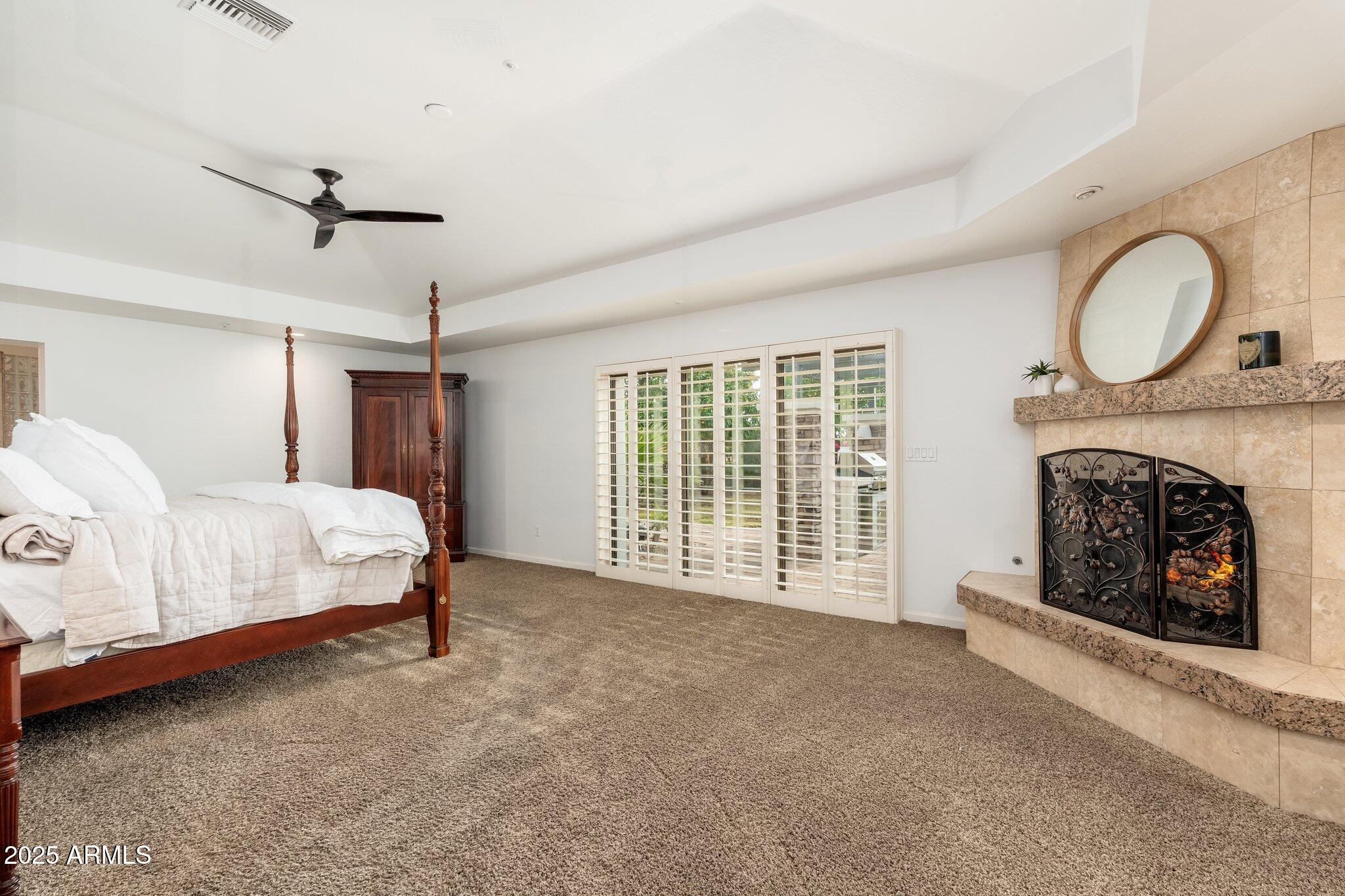 8641 E CLUBHOUSE Way