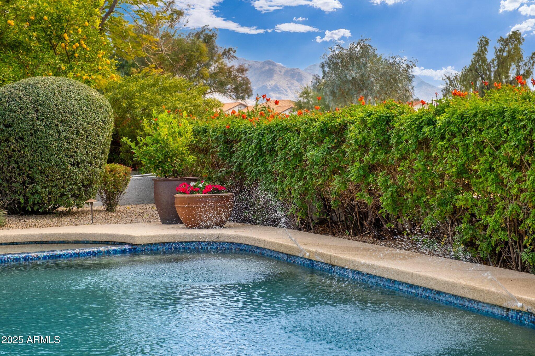 8641 E CLUBHOUSE Way