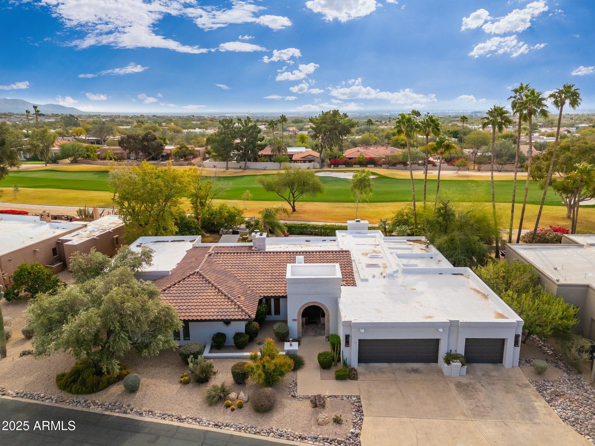 8641 E CLUBHOUSE Way