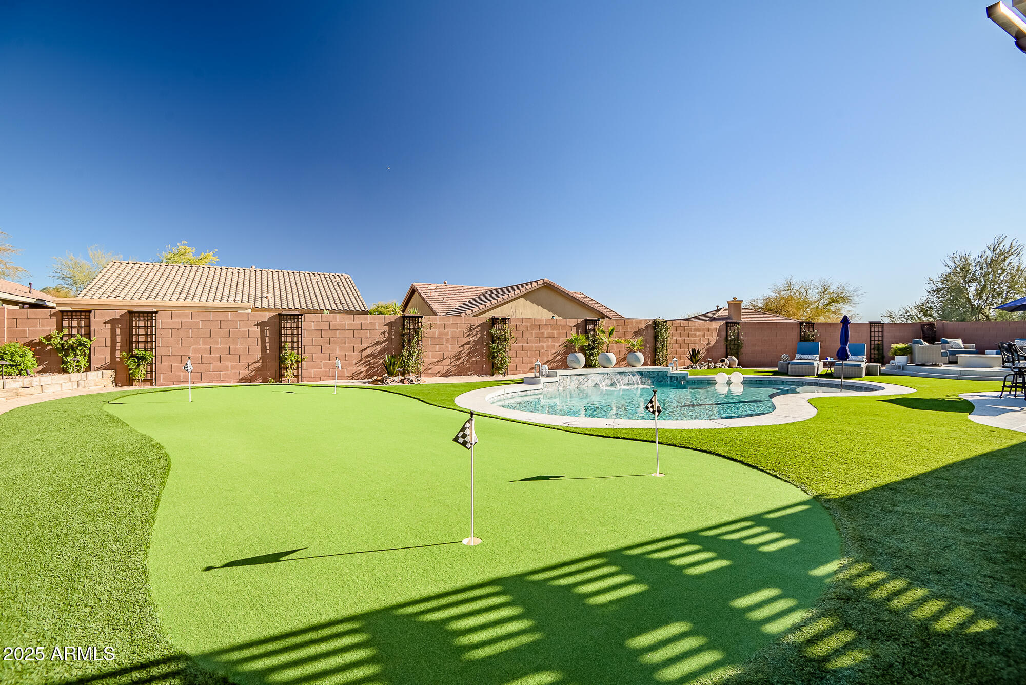 41240 N SHADOW CREEK Court