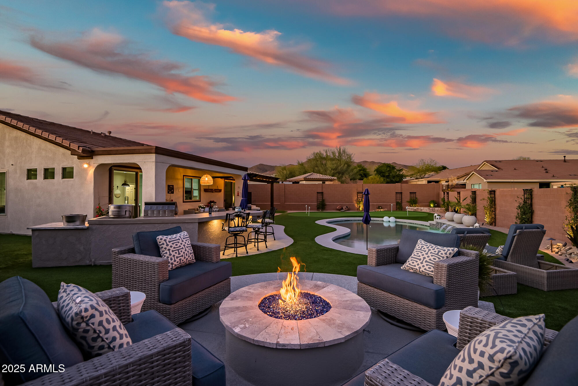 41240 N SHADOW CREEK Court