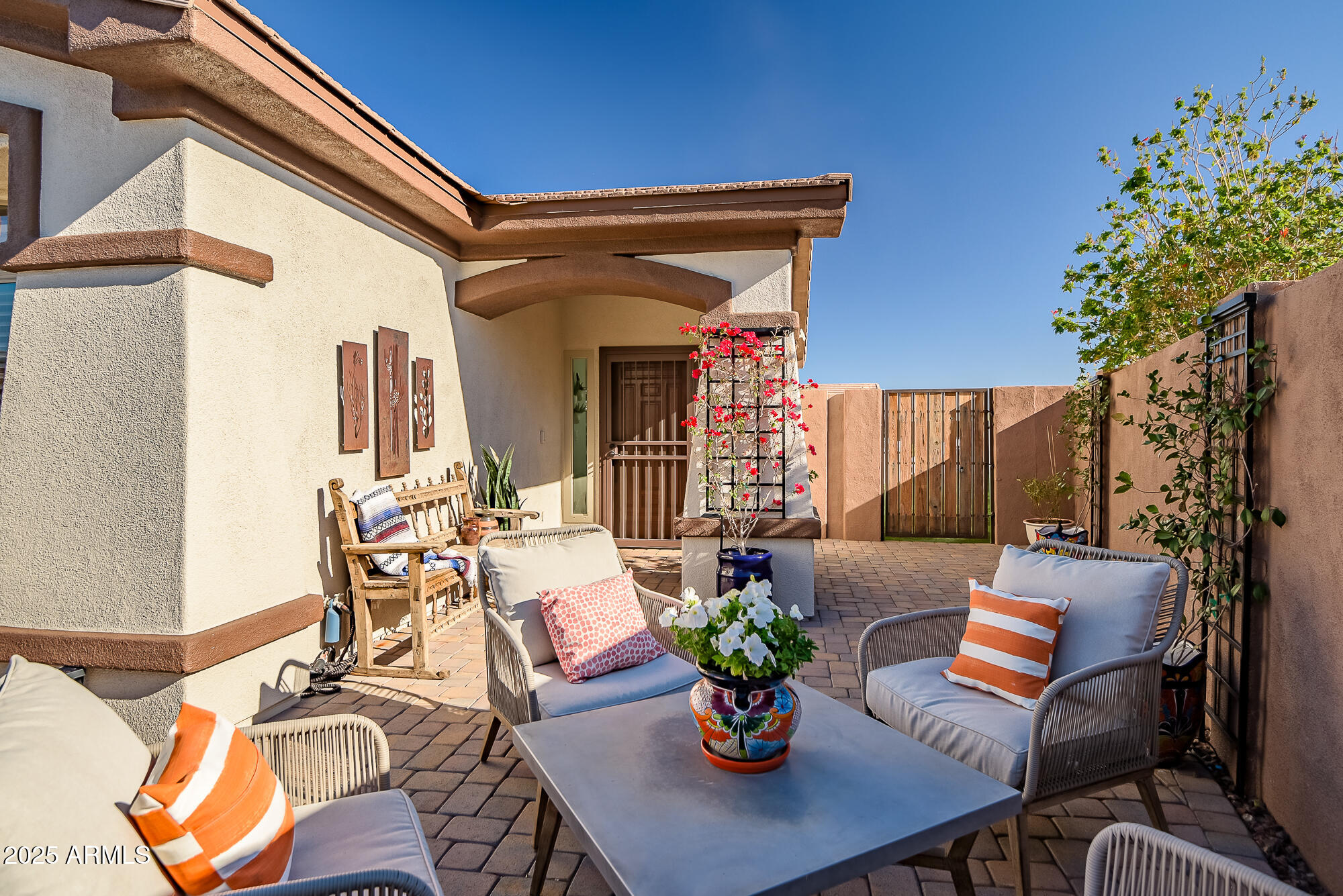 41240 N SHADOW CREEK Court