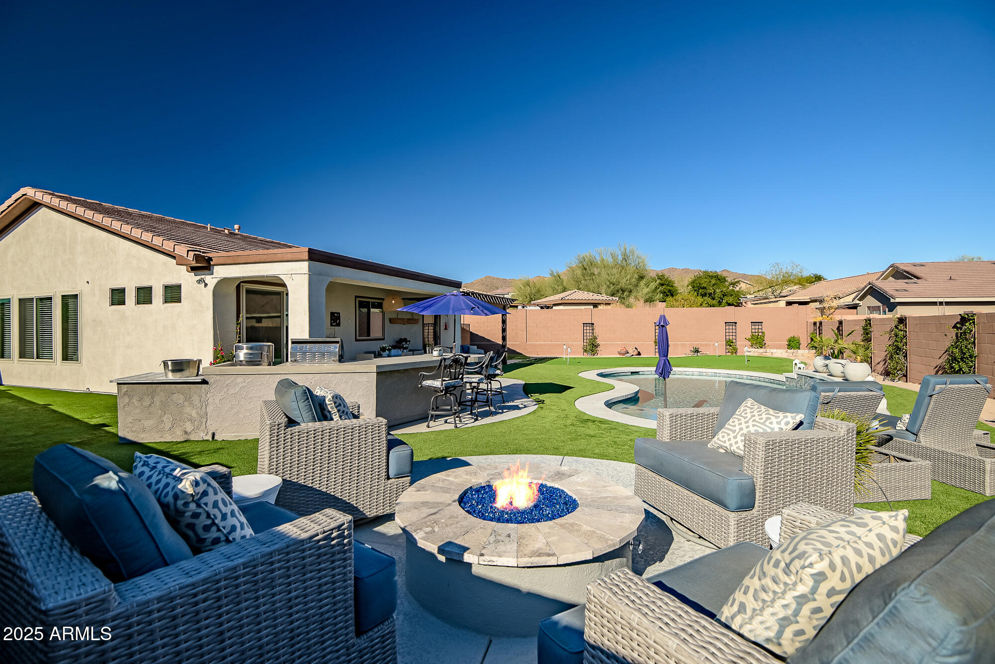 41240 N SHADOW CREEK Court