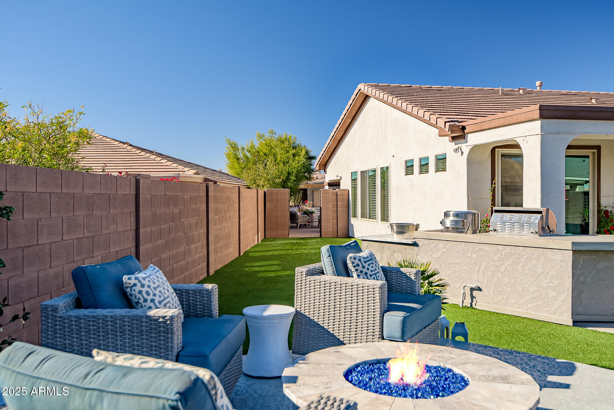 41240 N SHADOW CREEK Court