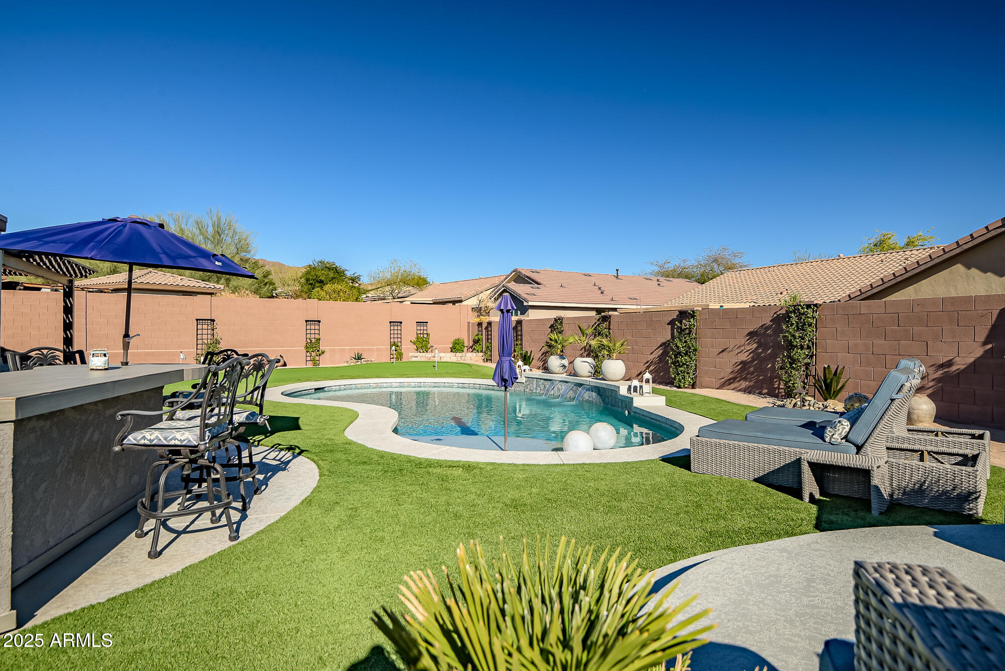 41240 N SHADOW CREEK Court