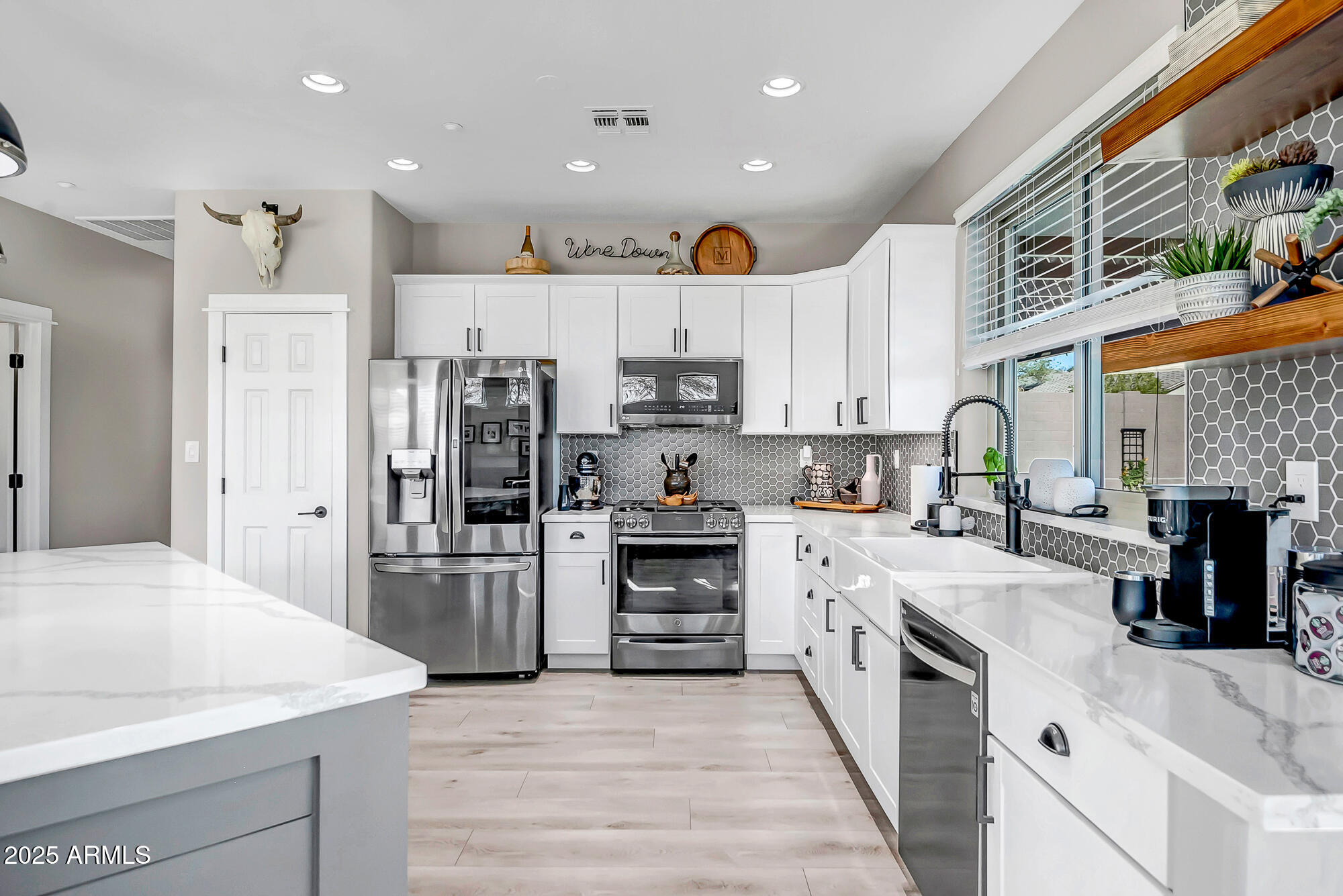 41240 N SHADOW CREEK Court