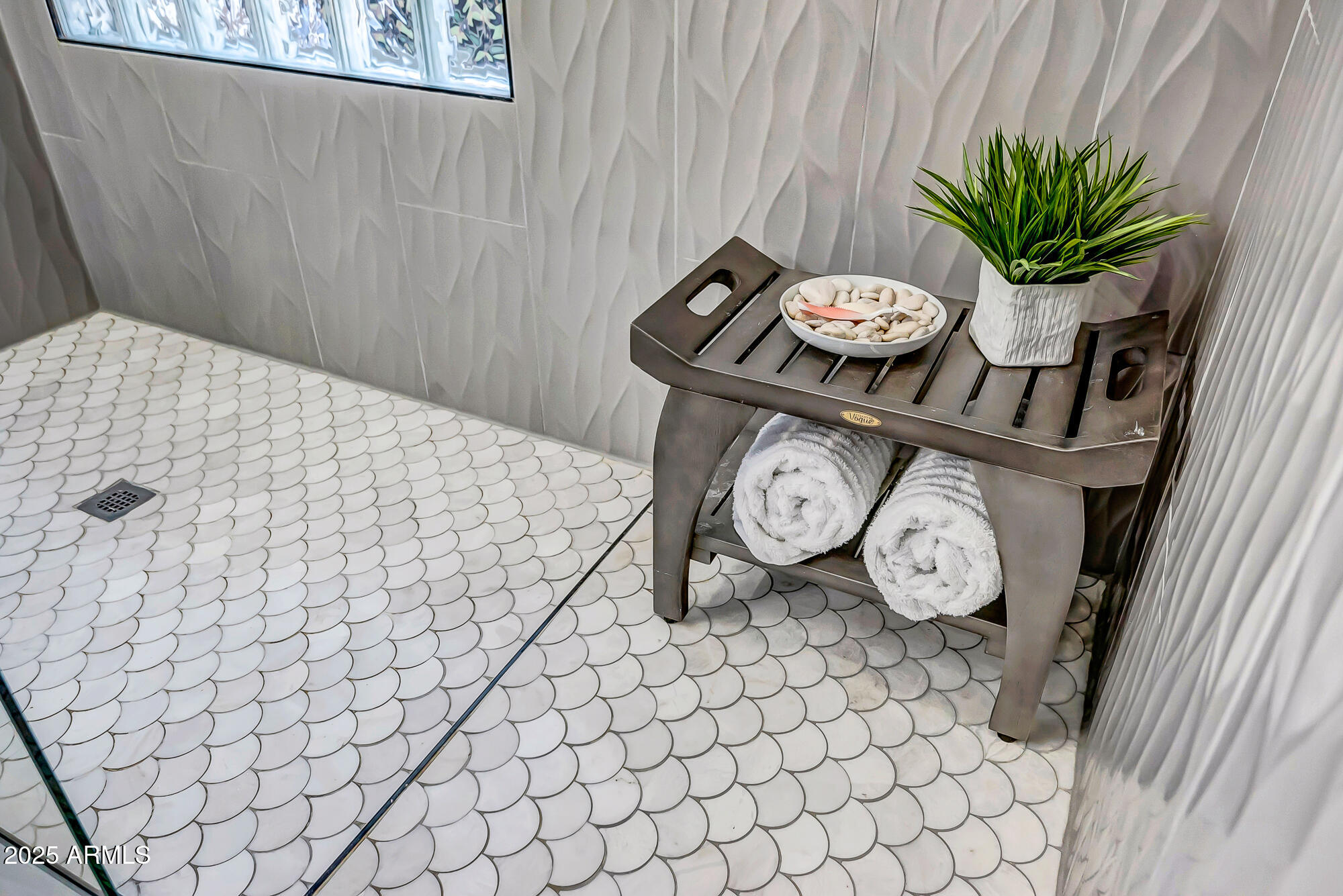 41240 N SHADOW CREEK Court