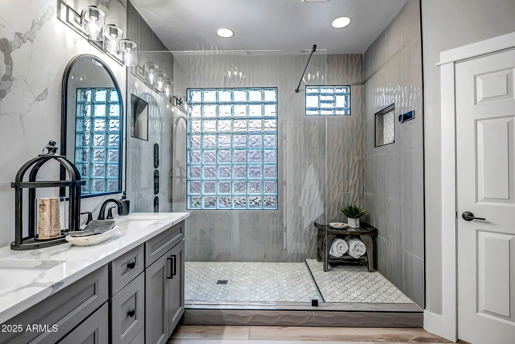 41240 N SHADOW CREEK Court