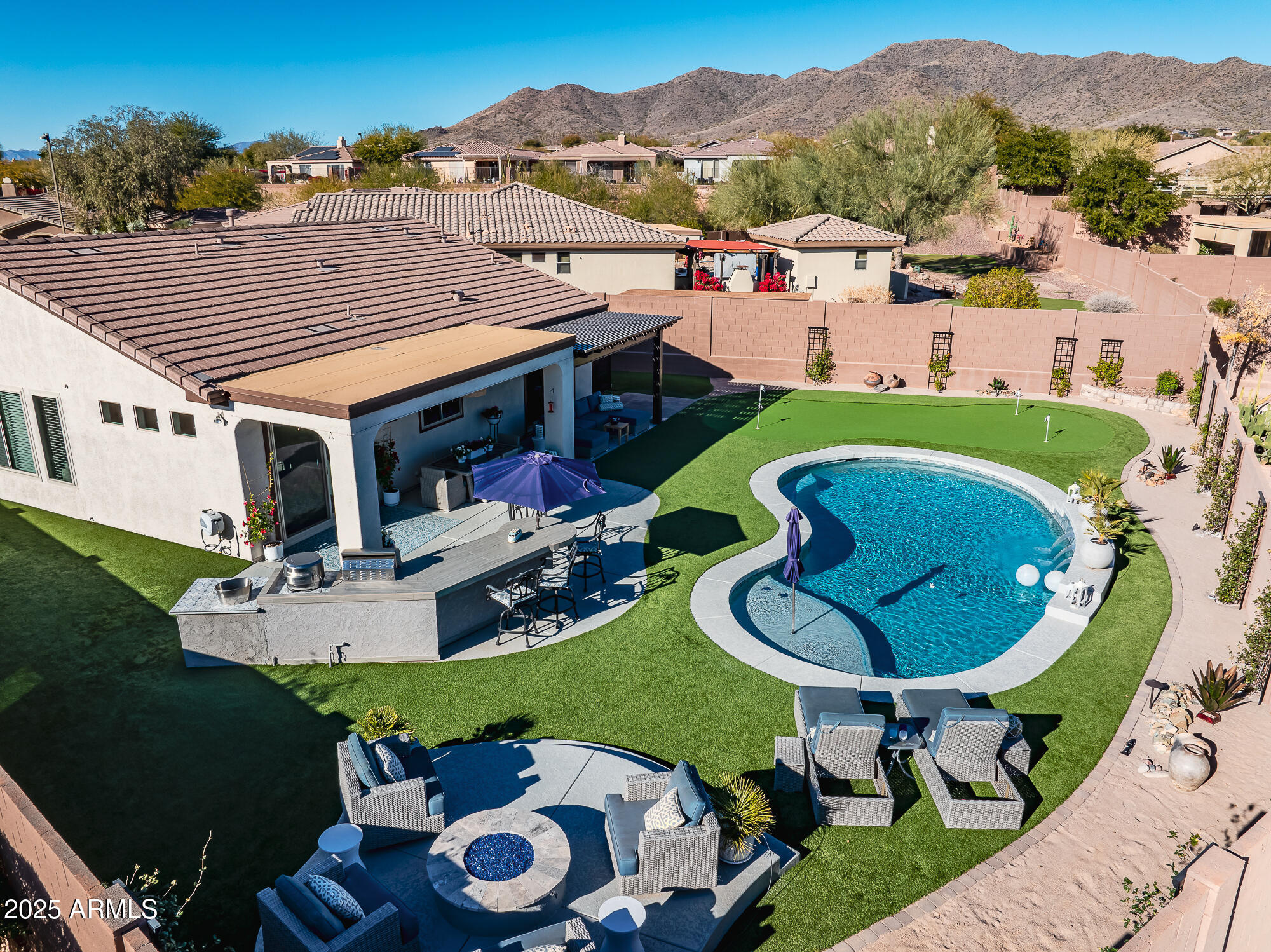 41240 N SHADOW CREEK Court