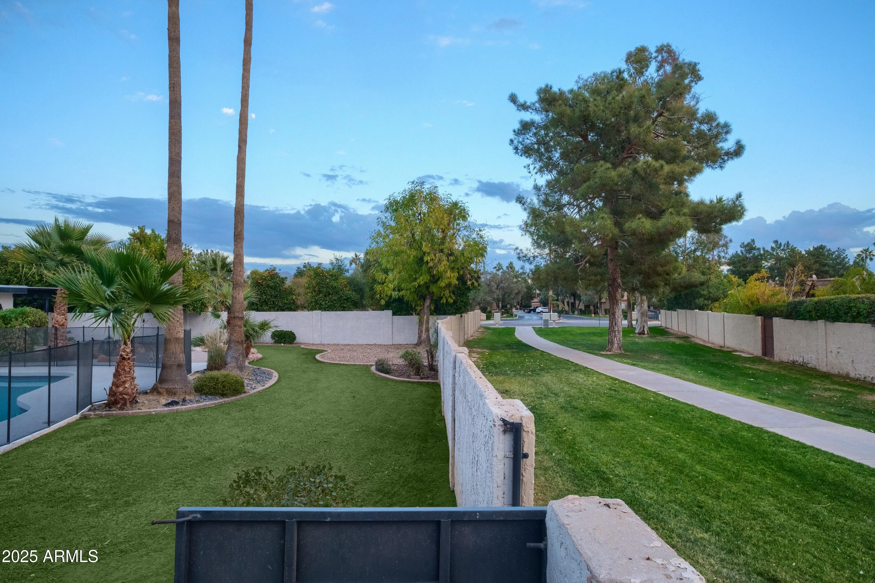 8709 E IRISH HUNTER Trail