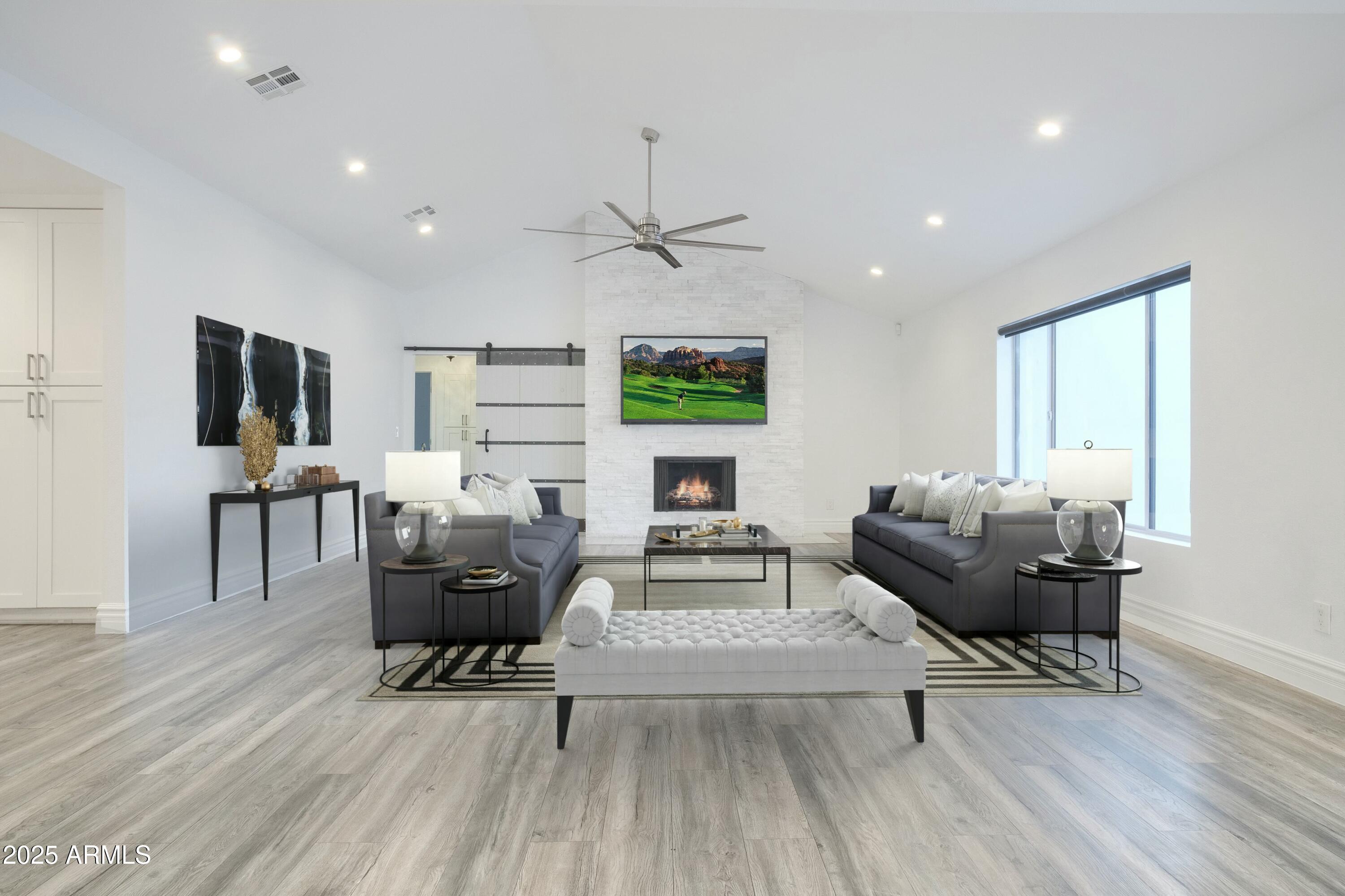 8709 E IRISH HUNTER Trail