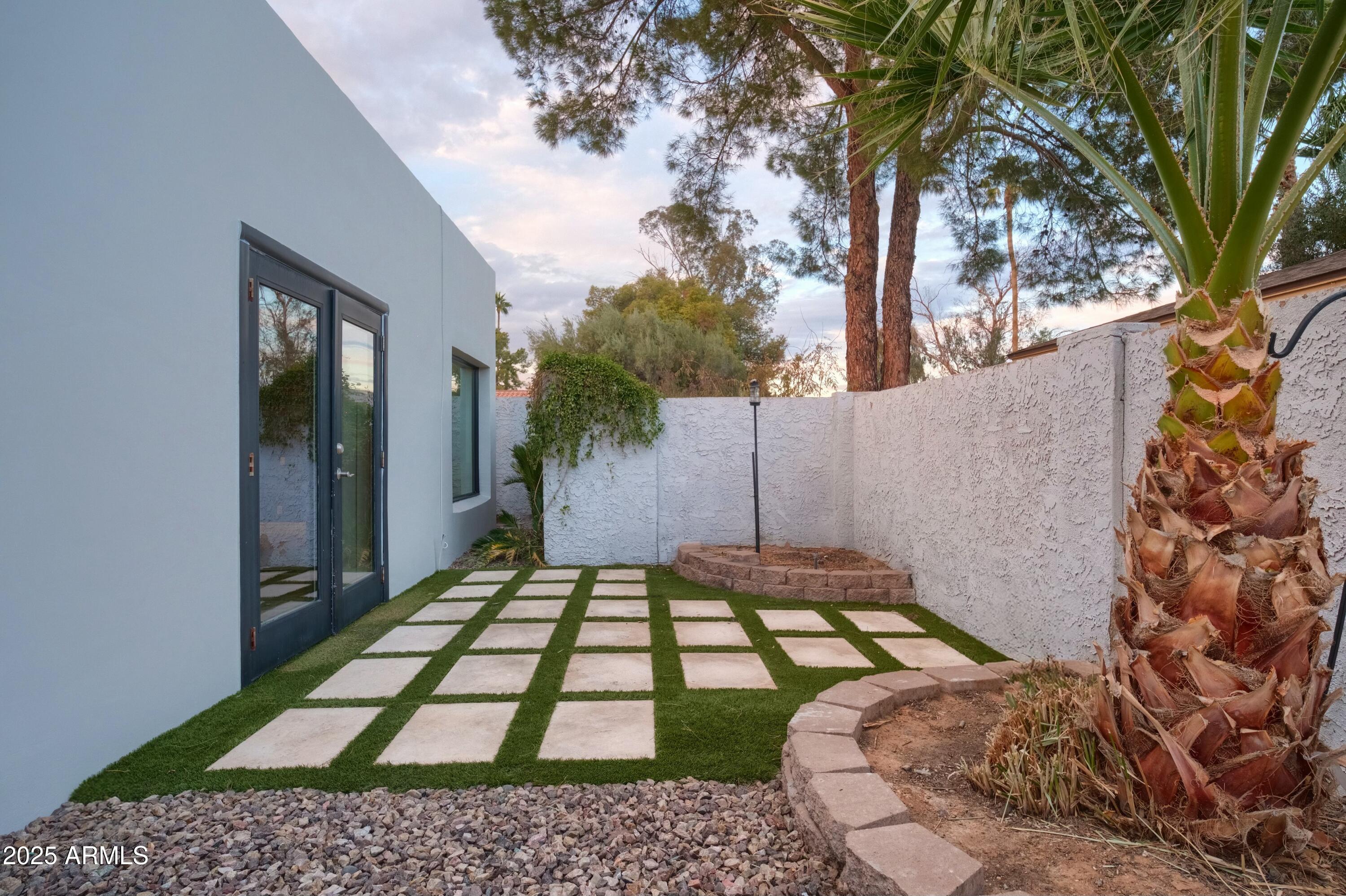 8709 E IRISH HUNTER Trail