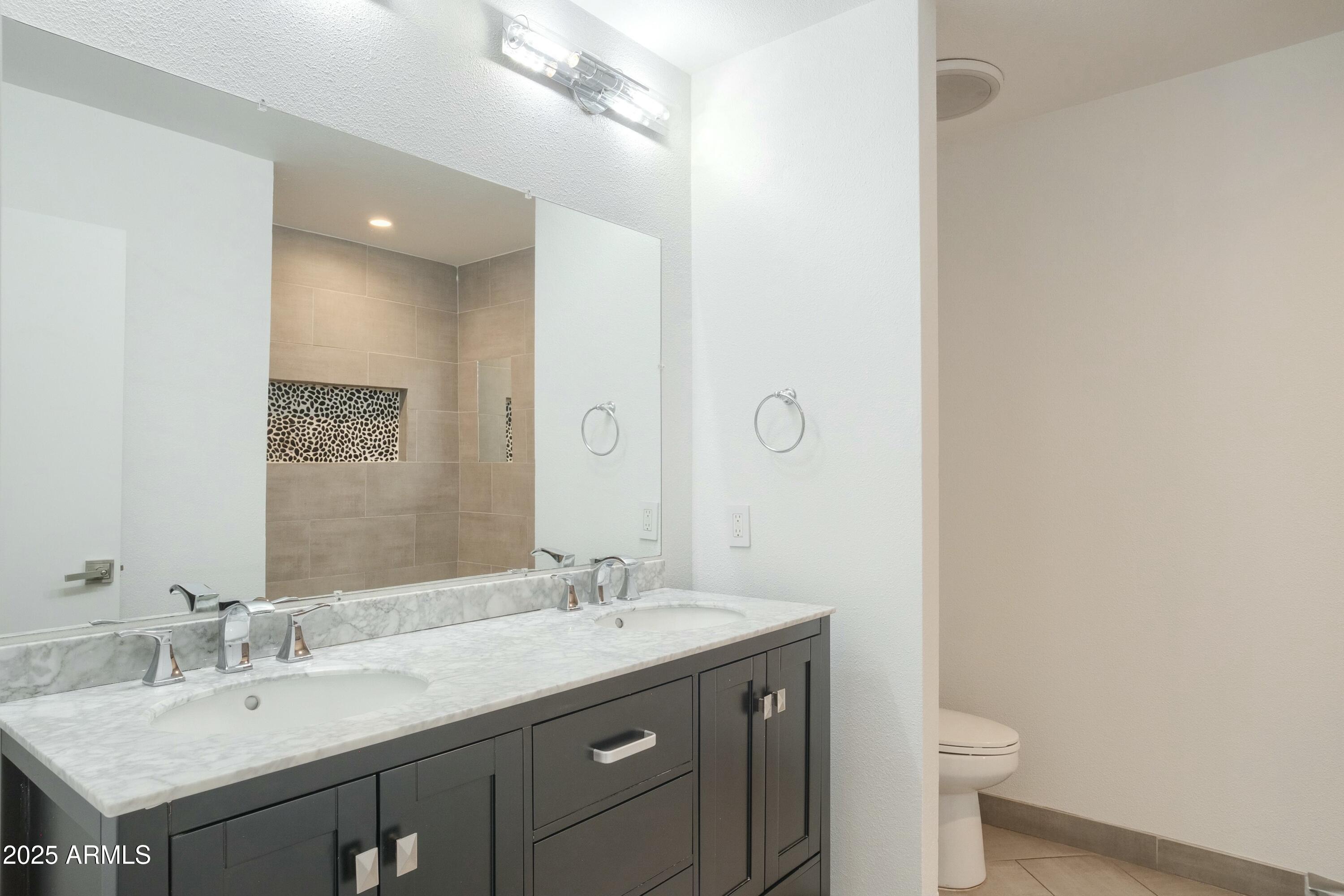 8709 E IRISH HUNTER Trail