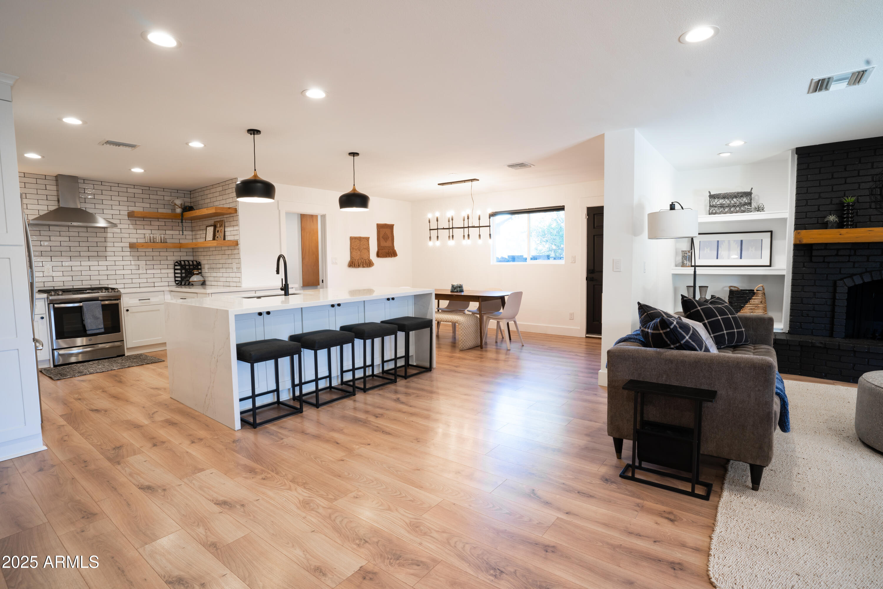 4525 N 82ND Street