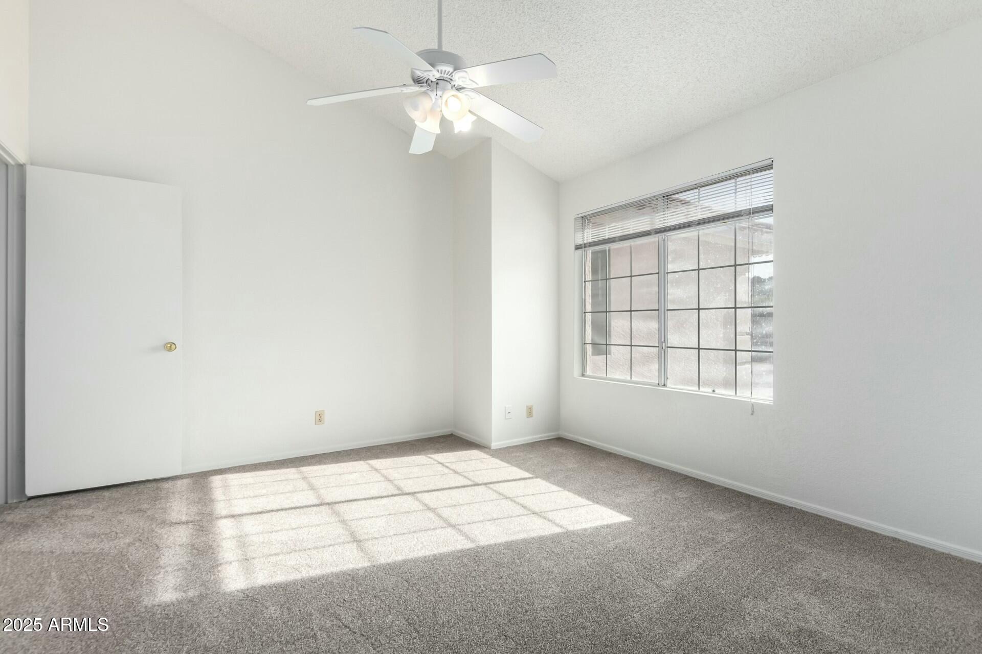 6634 E PRESTON Street