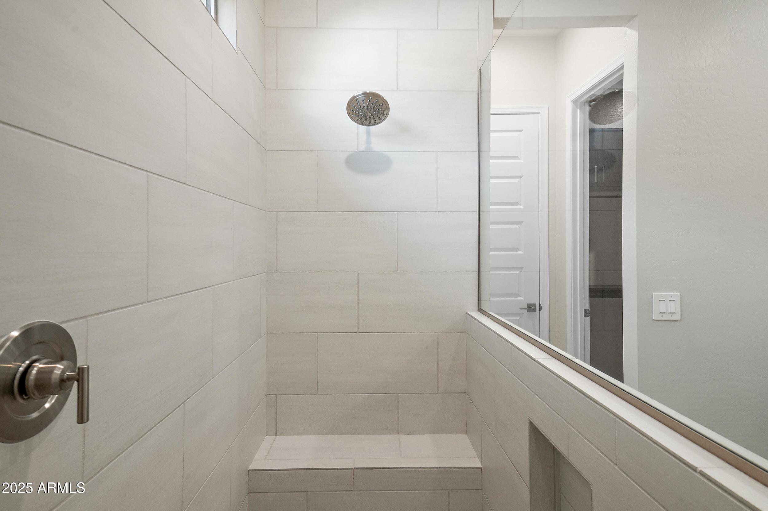 5126 E VILLAGE Drive