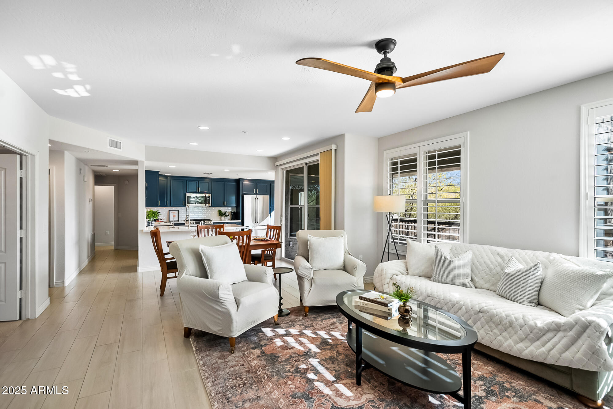 2425 W BRONCO BUTTE Trail 1032