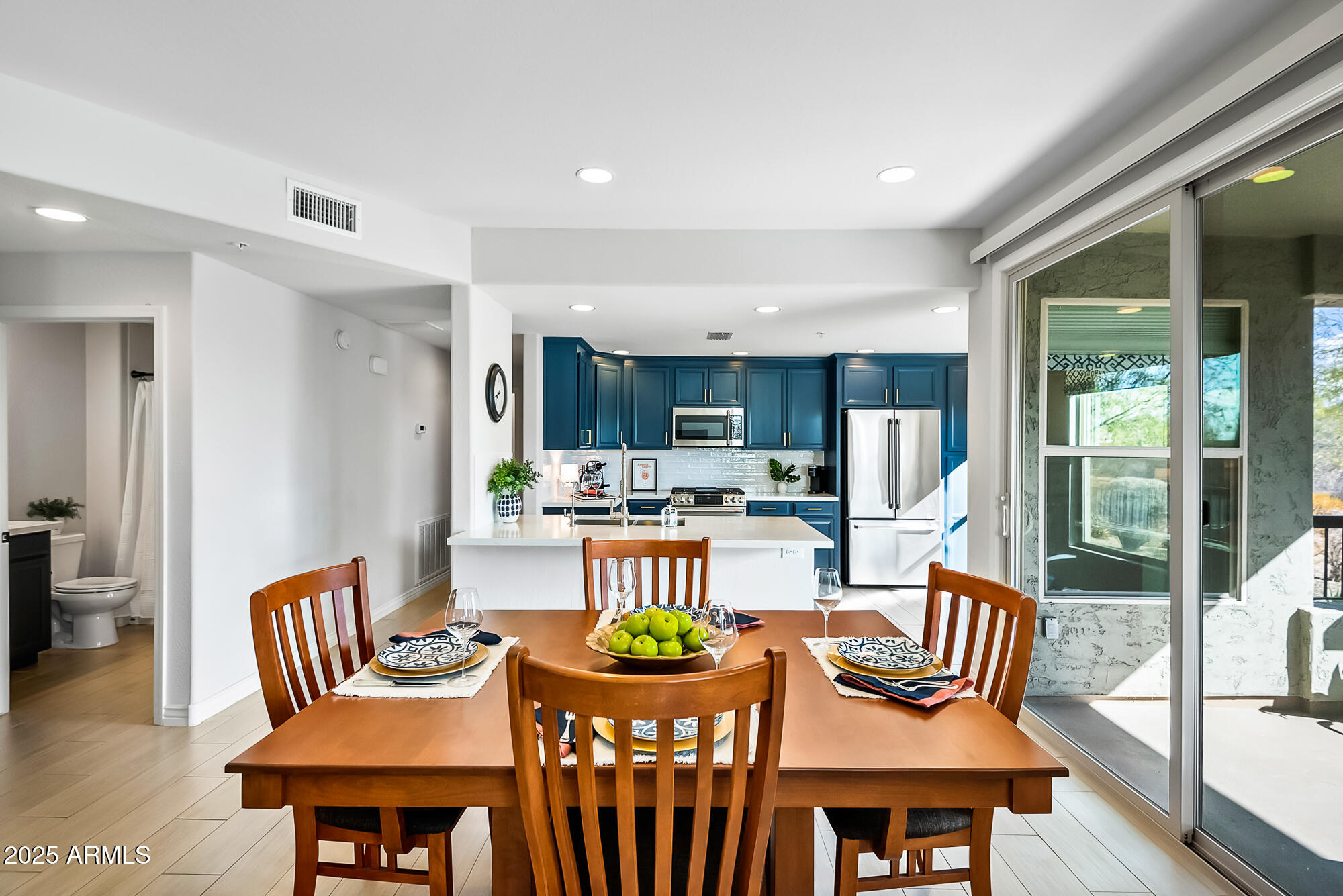 2425 W BRONCO BUTTE Trail 1032