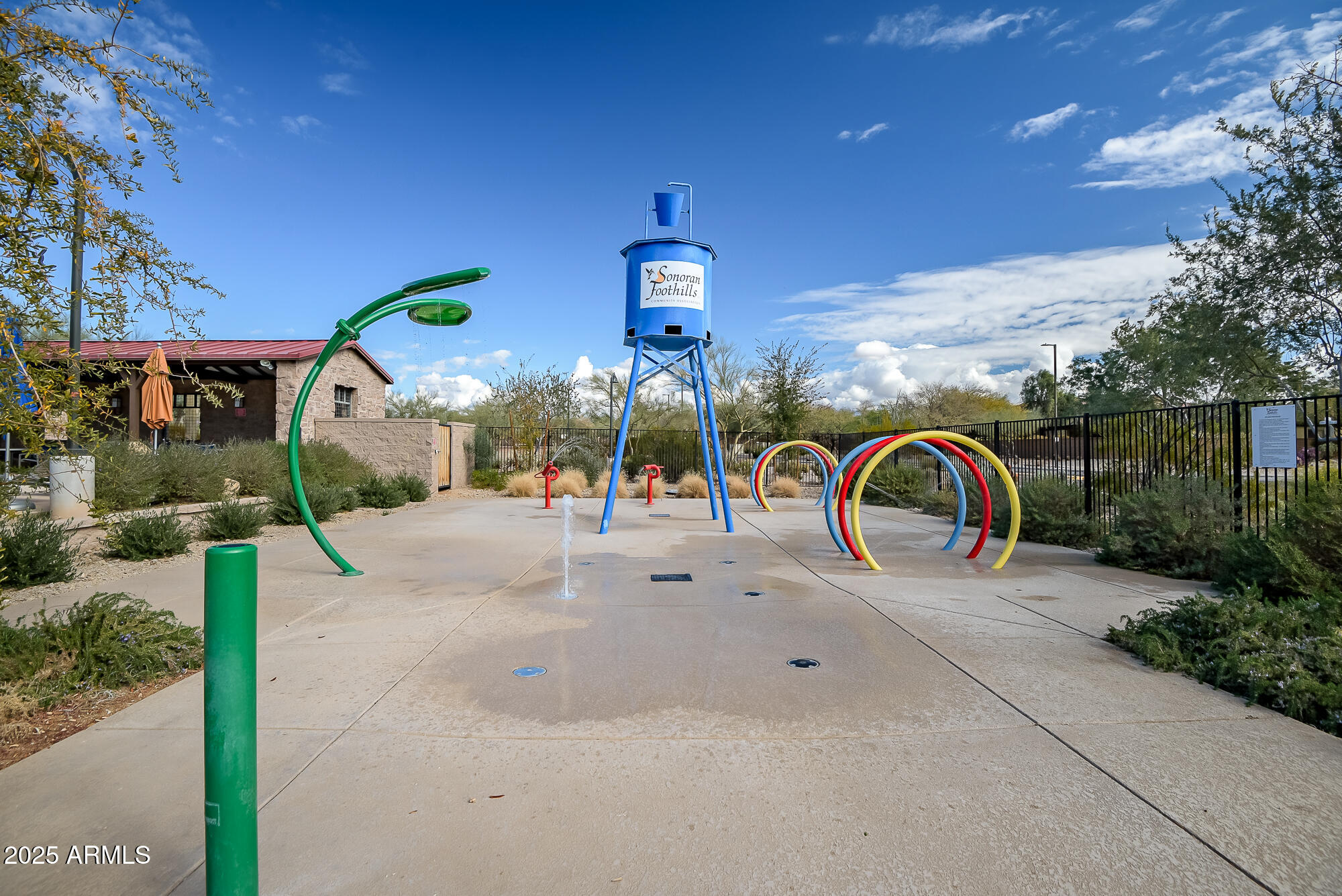 2425 W BRONCO BUTTE Trail 1032