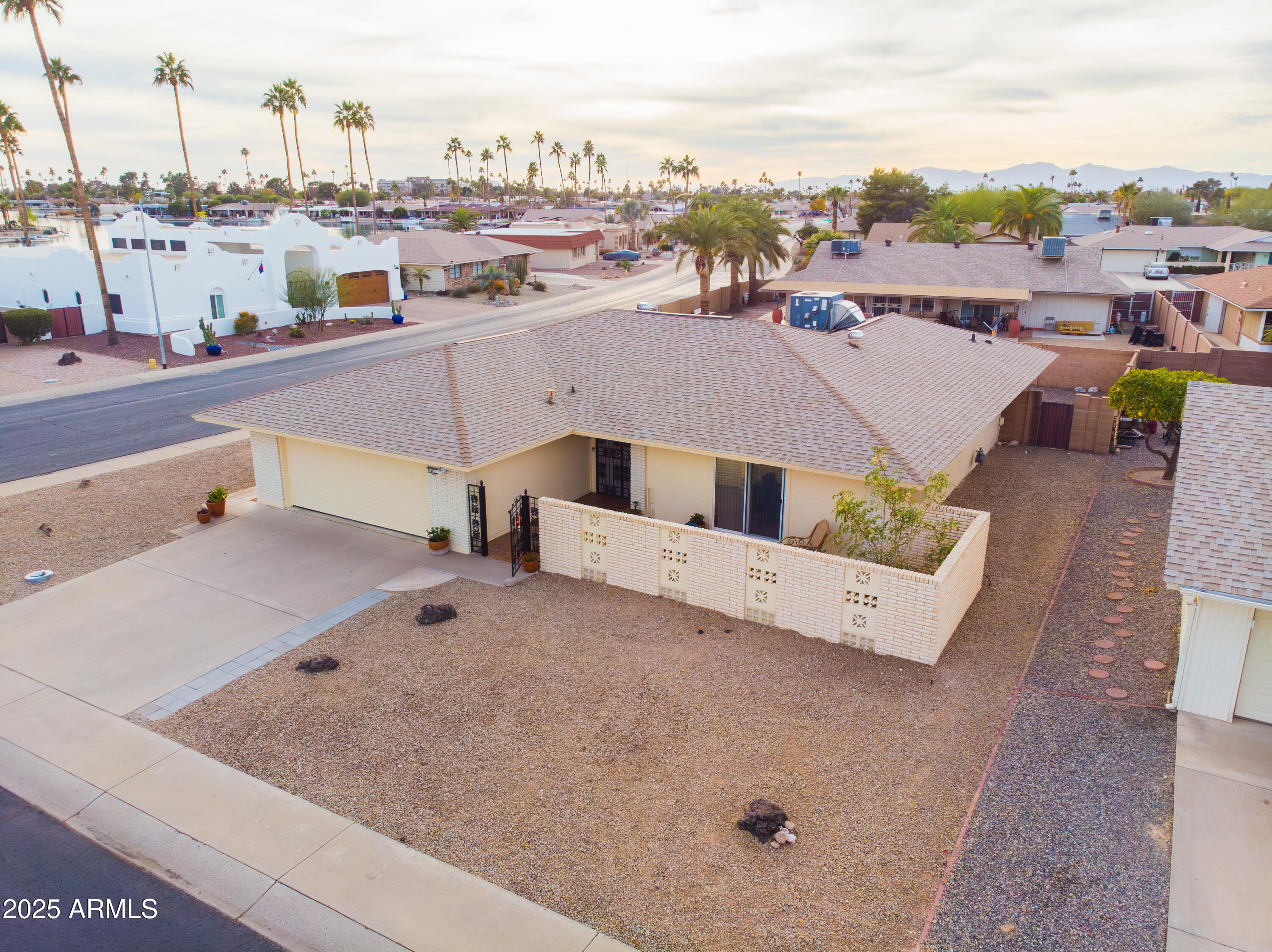 14202 N BUTTERCUP Drive