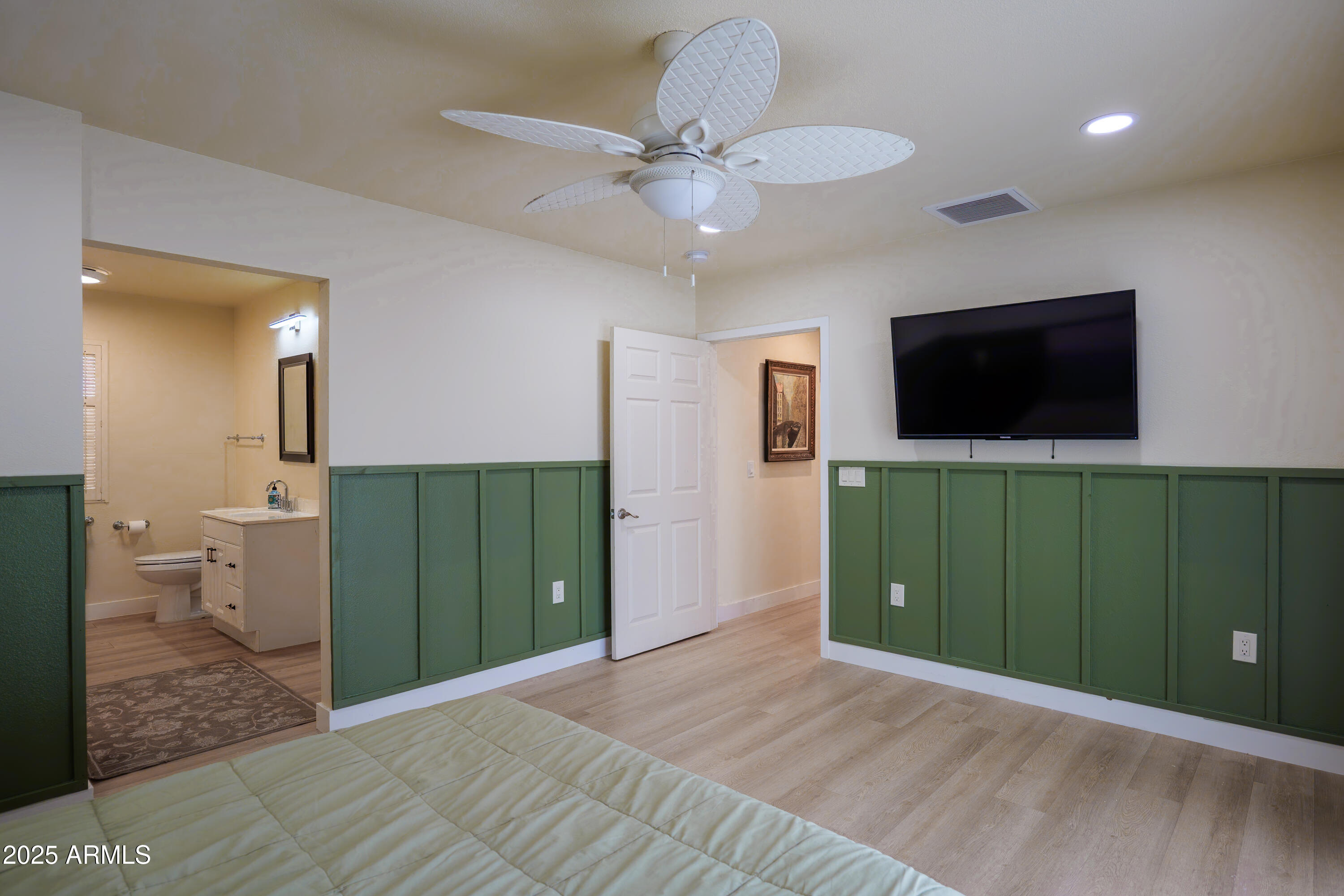 14202 N BUTTERCUP Drive