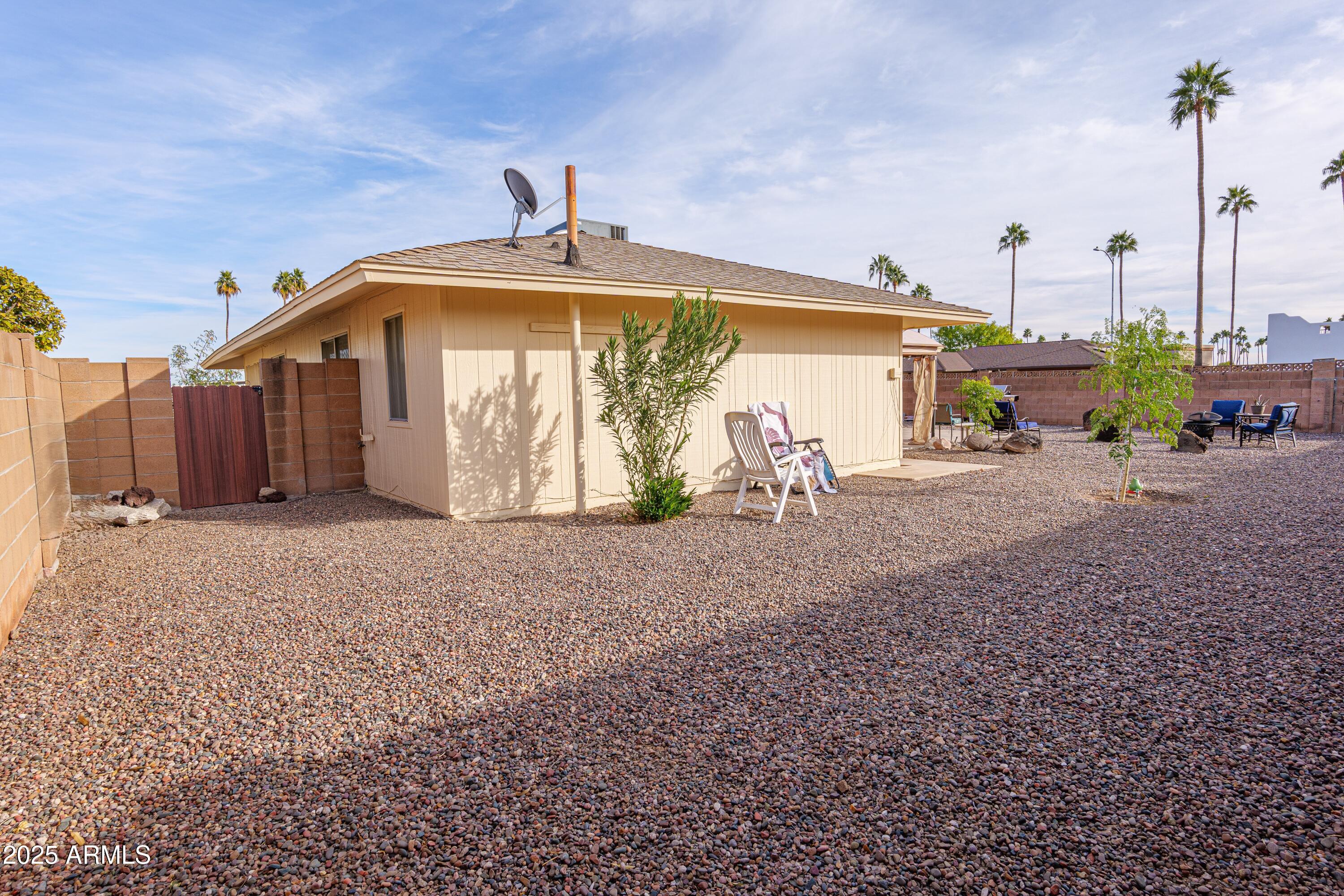 14202 N BUTTERCUP Drive