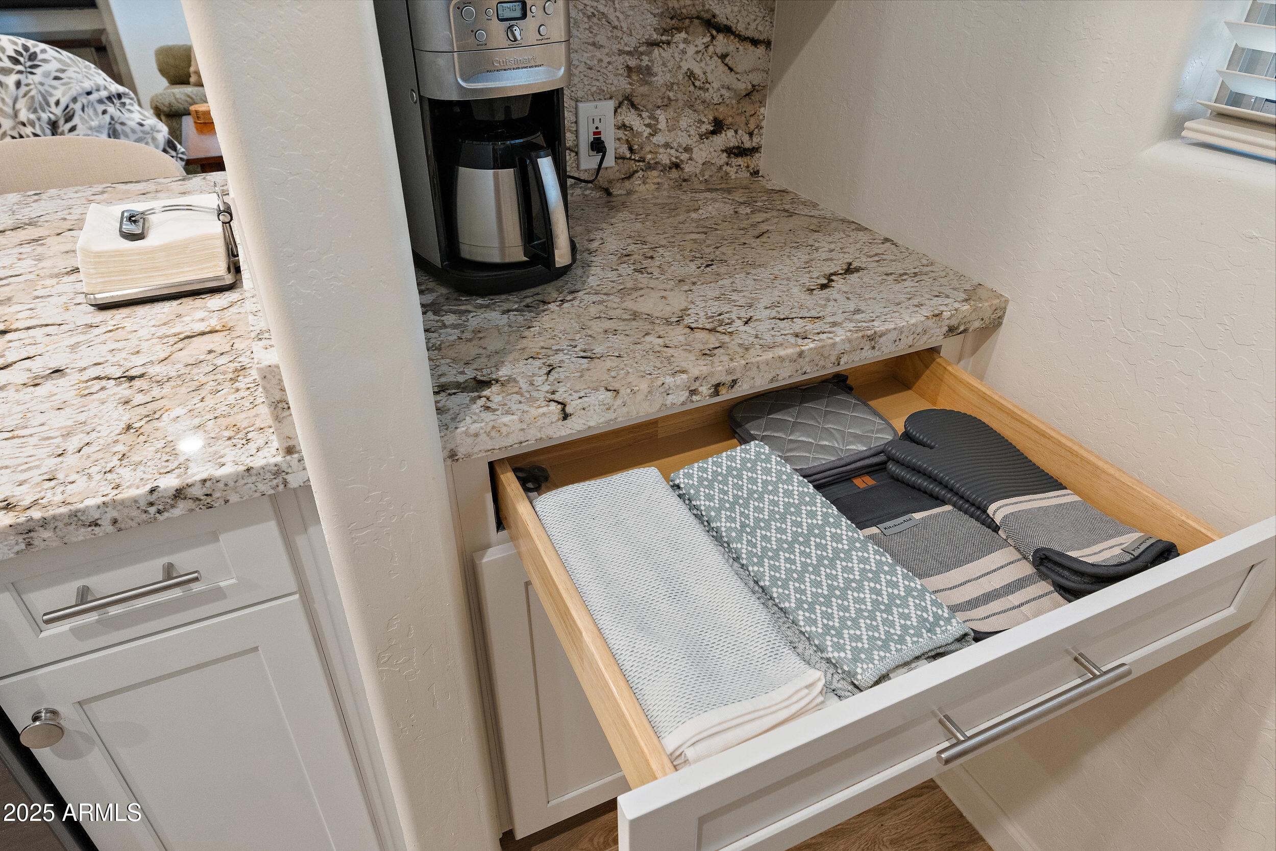 11500 E COCHISE Drive, 1071