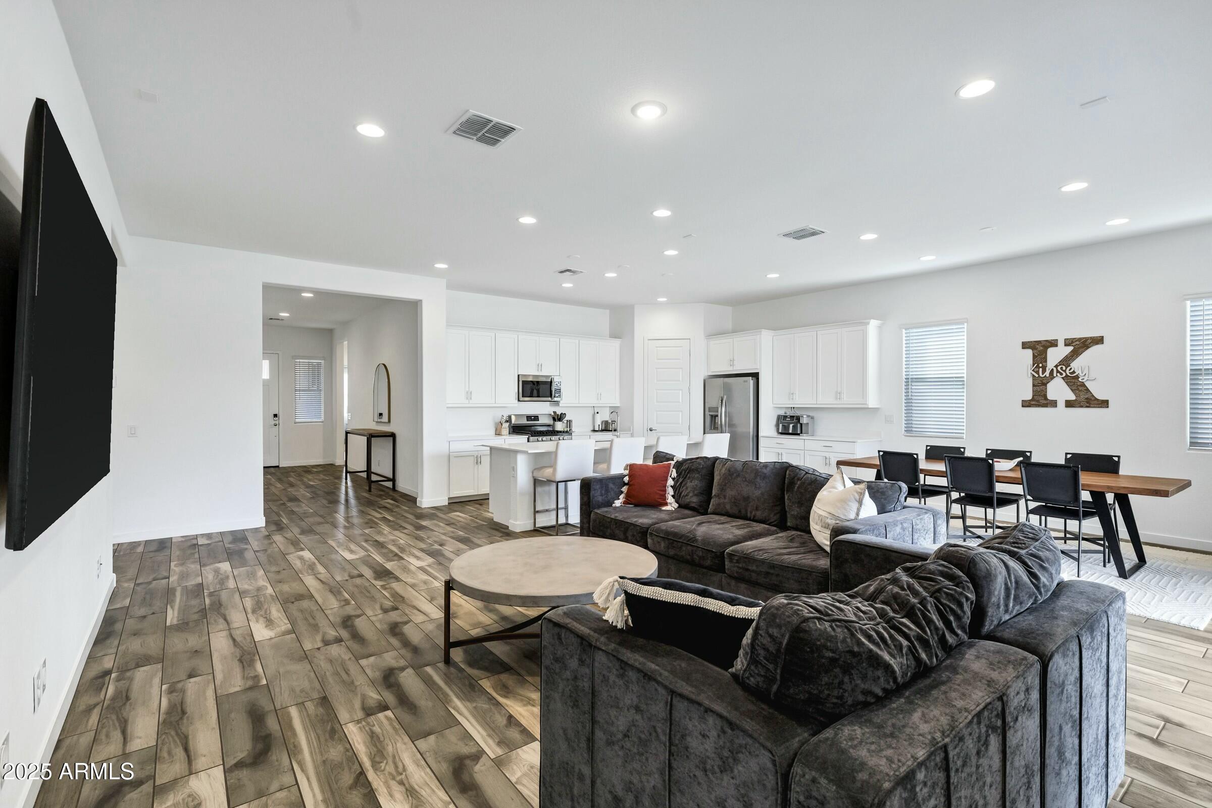 4342 E Sagebrush Street