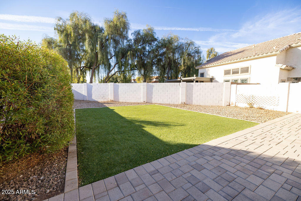 1425 S LINDSAY Road, 20