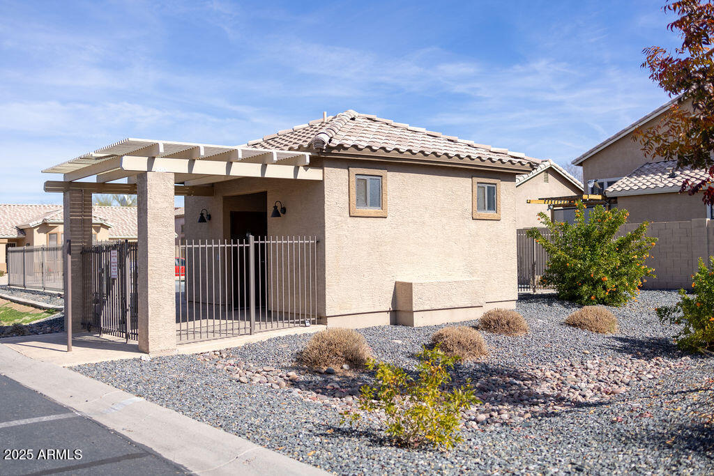 1425 S LINDSAY Road, 20