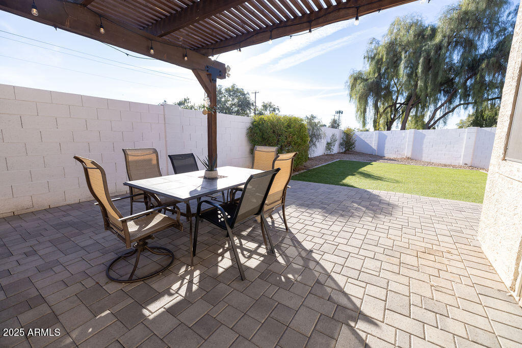 1425 S LINDSAY Road, 20