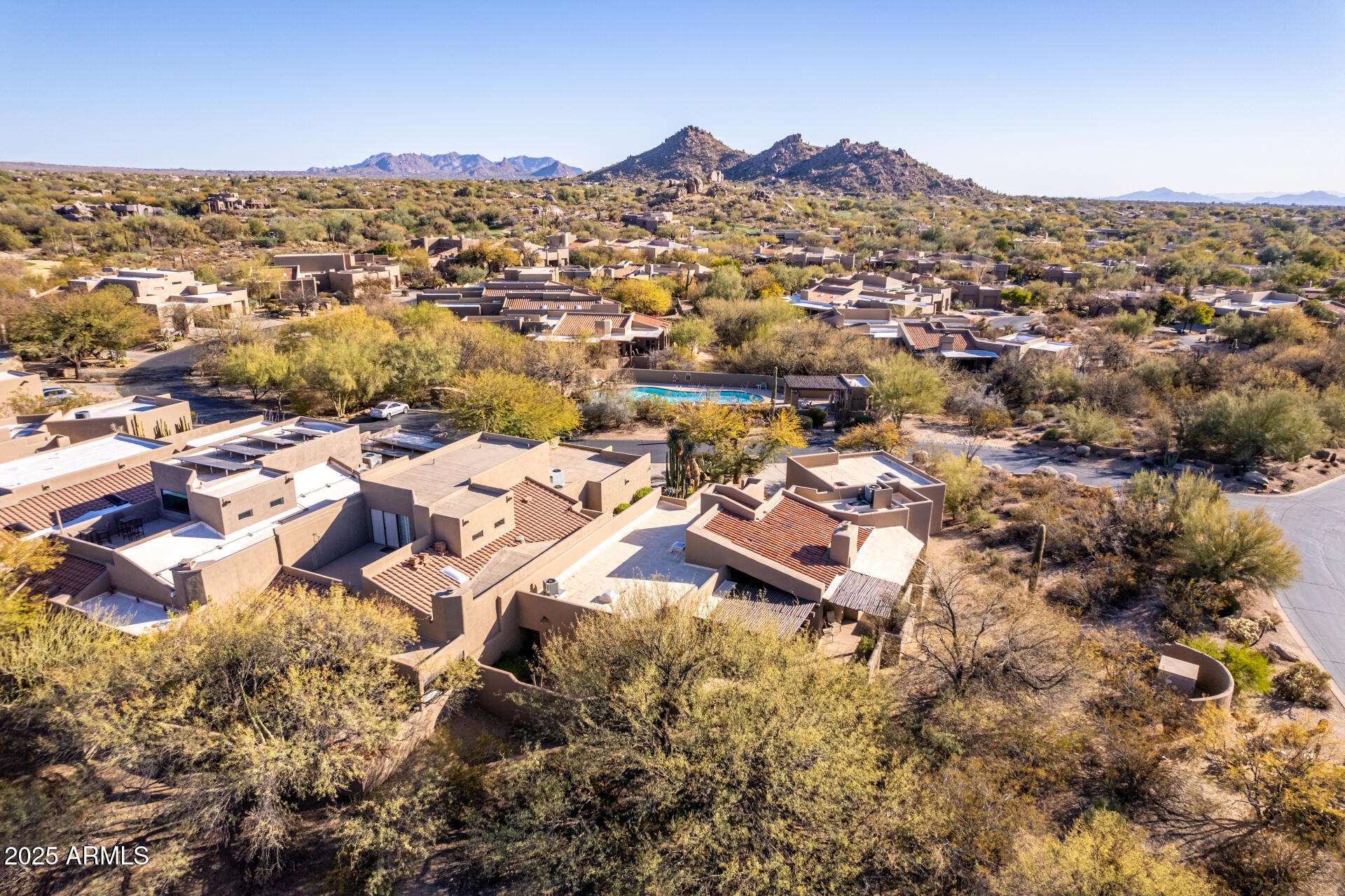 9200 E WHITETHORN Circle, 601