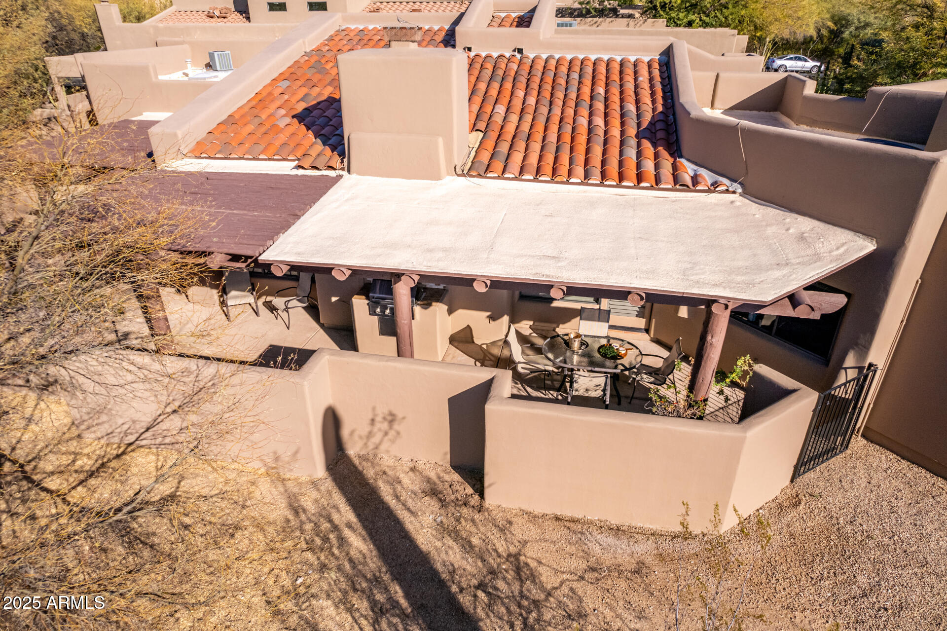 9200 E WHITETHORN Circle, 601