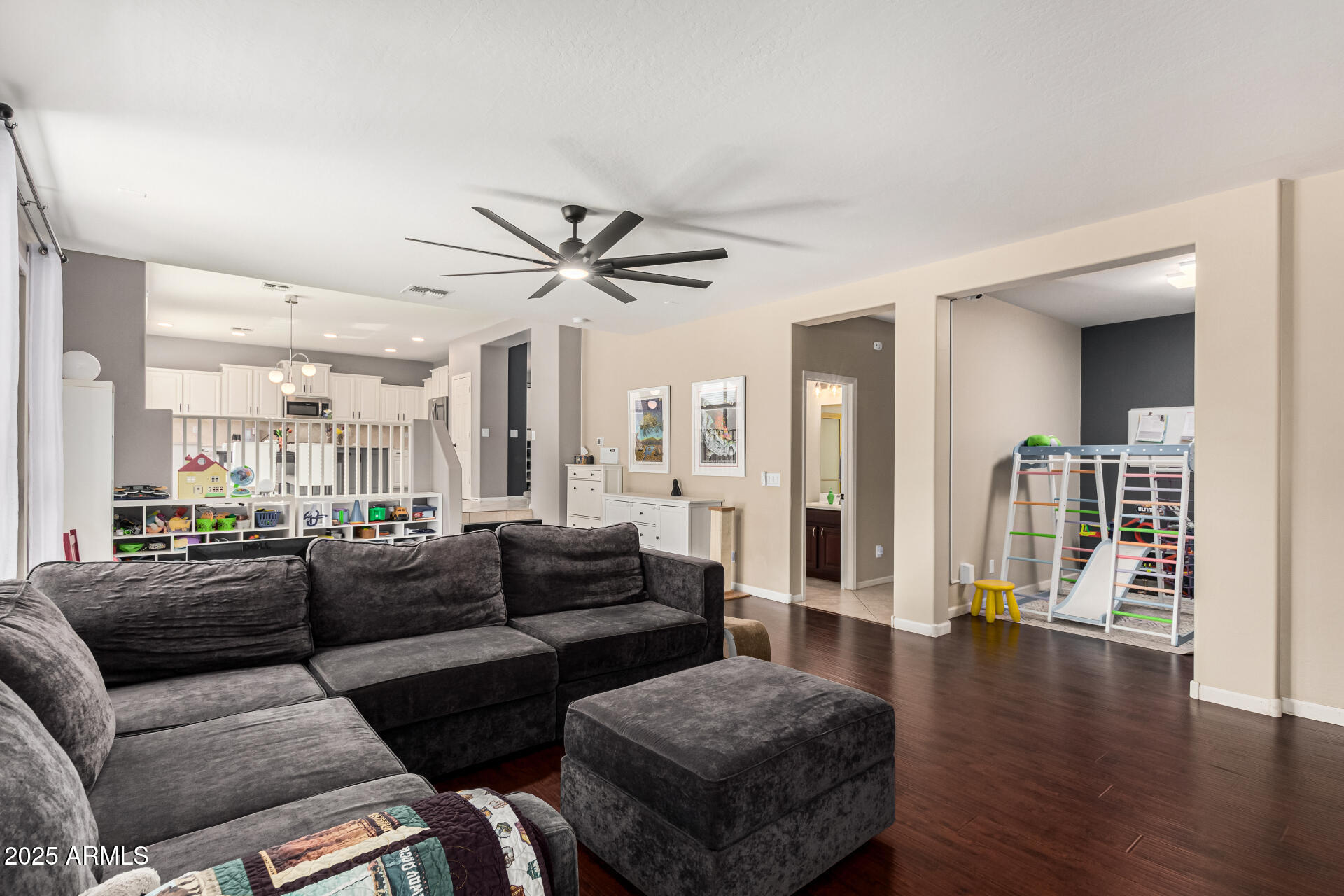 6931 W ANTELOPE Drive