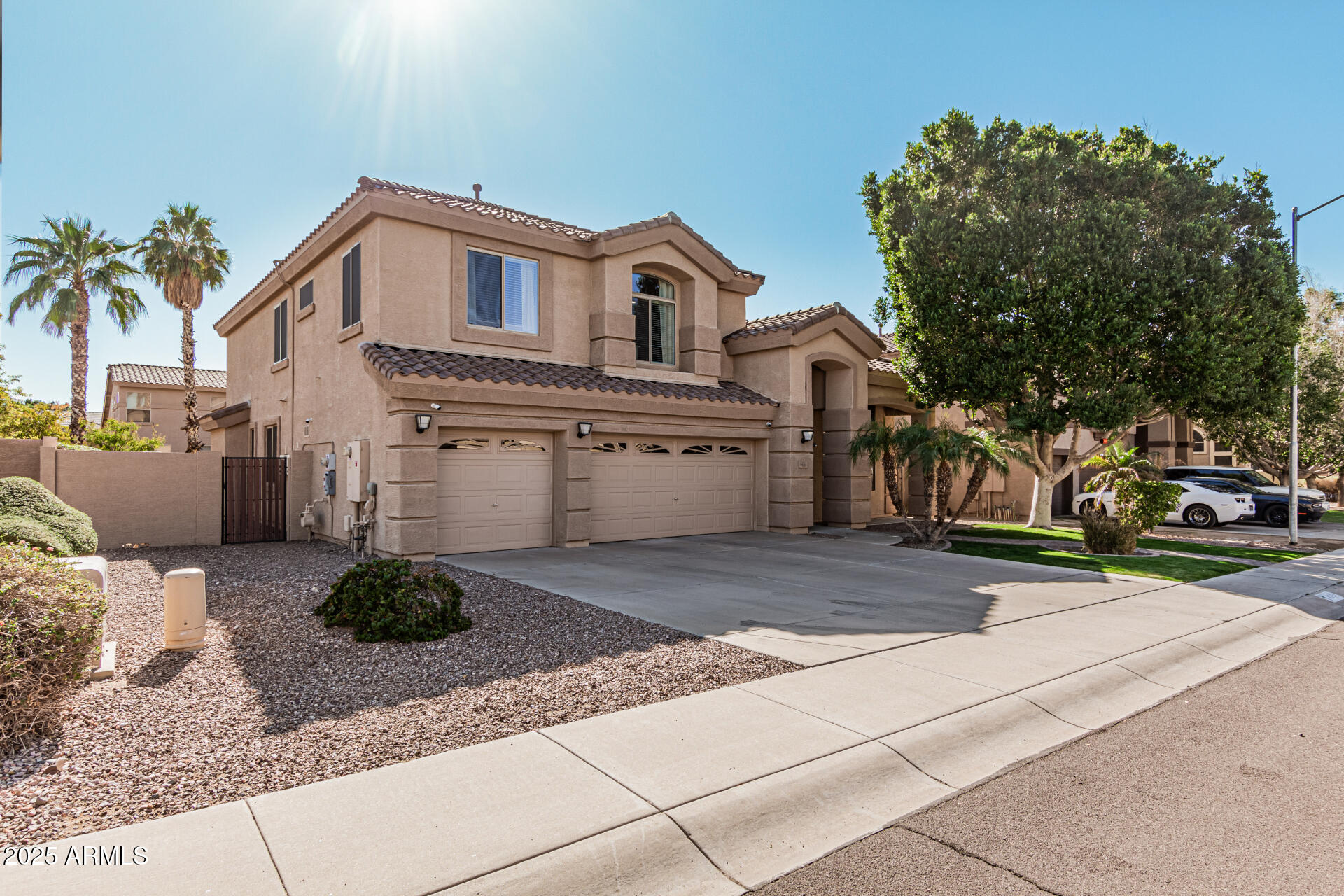 6931 W ANTELOPE Drive