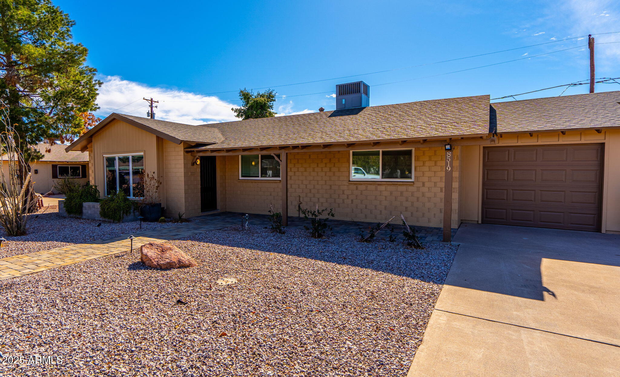 8519 E RANCHO VISTA Drive