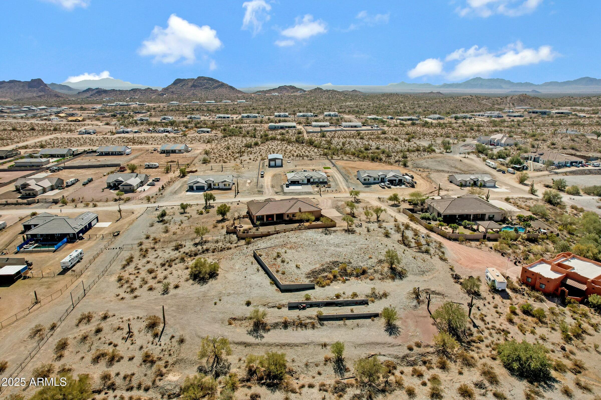 28296 N WAKEFIELD Road, 19