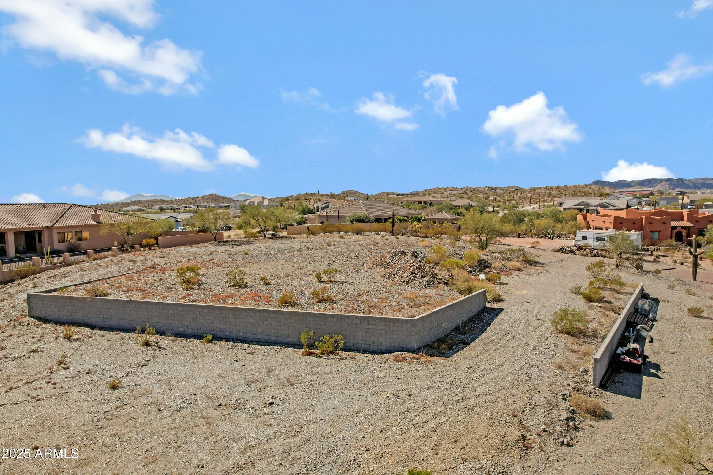 28296 N WAKEFIELD Road, 19