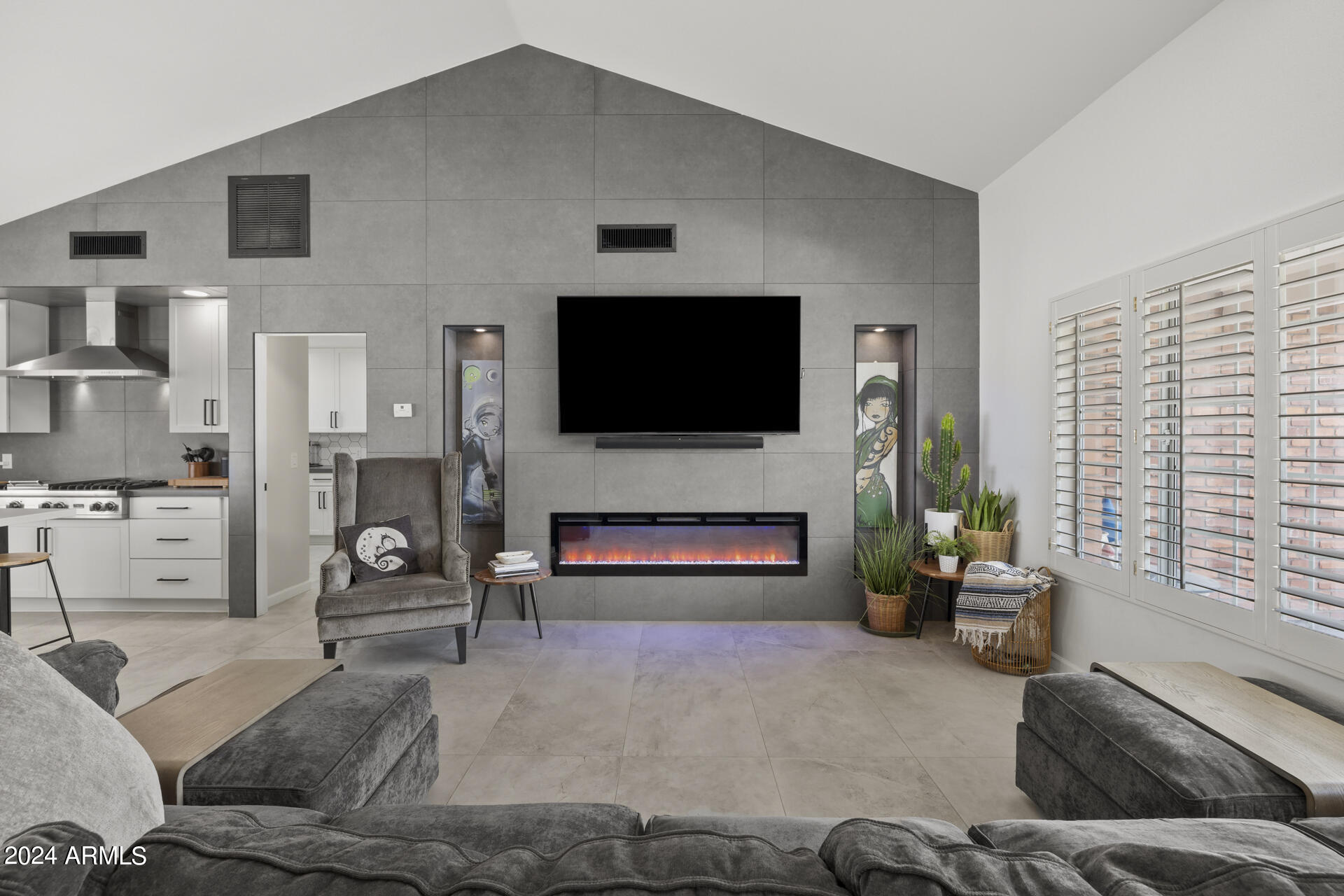 9505 S KENNETH Place