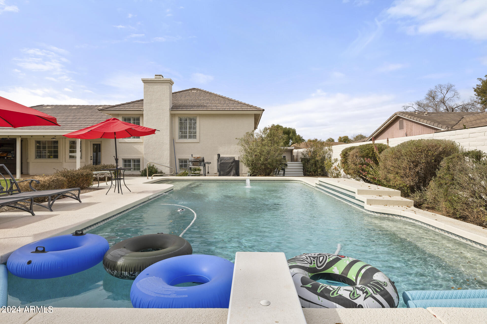 9505 S KENNETH Place