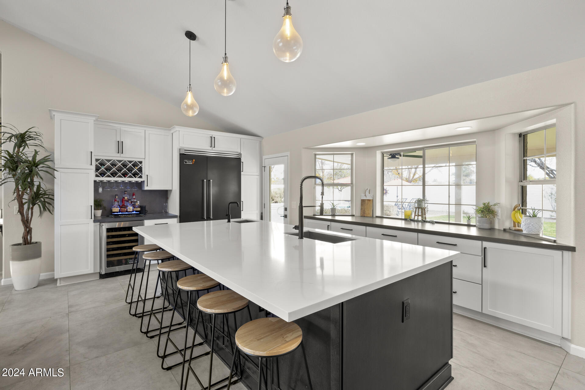 9505 S KENNETH Place