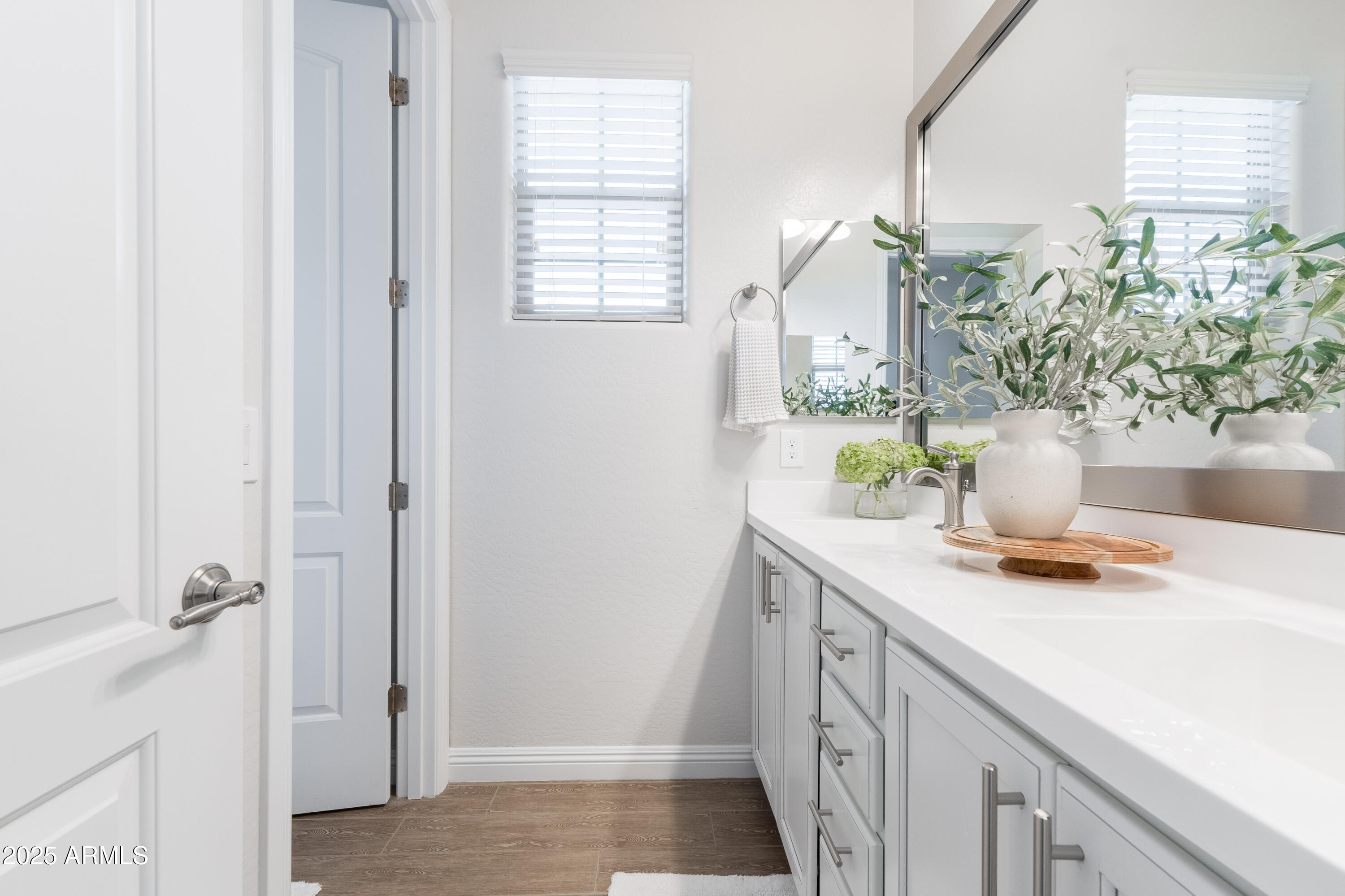 5139 S BRIDAL VAIL Drive