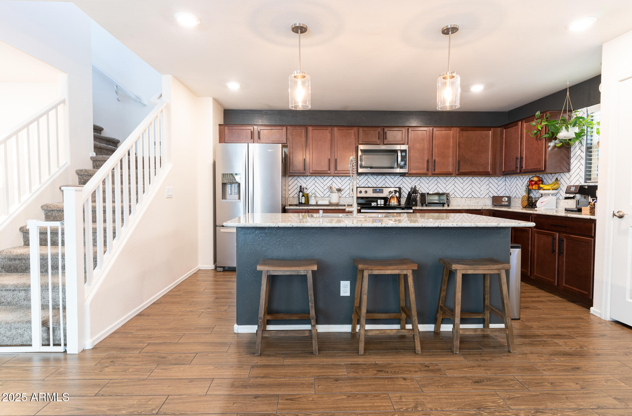 1269 N 162ND Avenue
