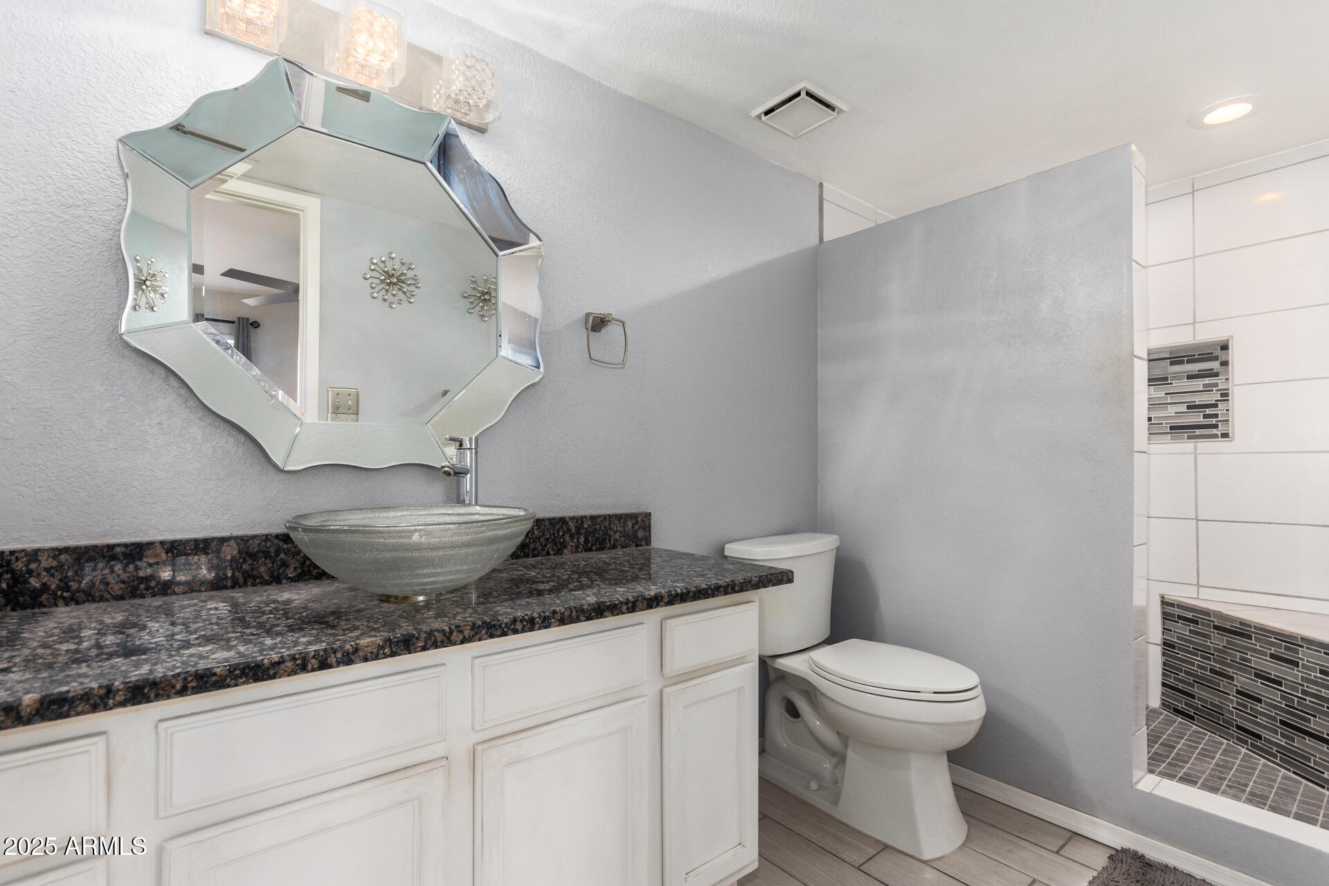 11333 N 92ND Street, 2028