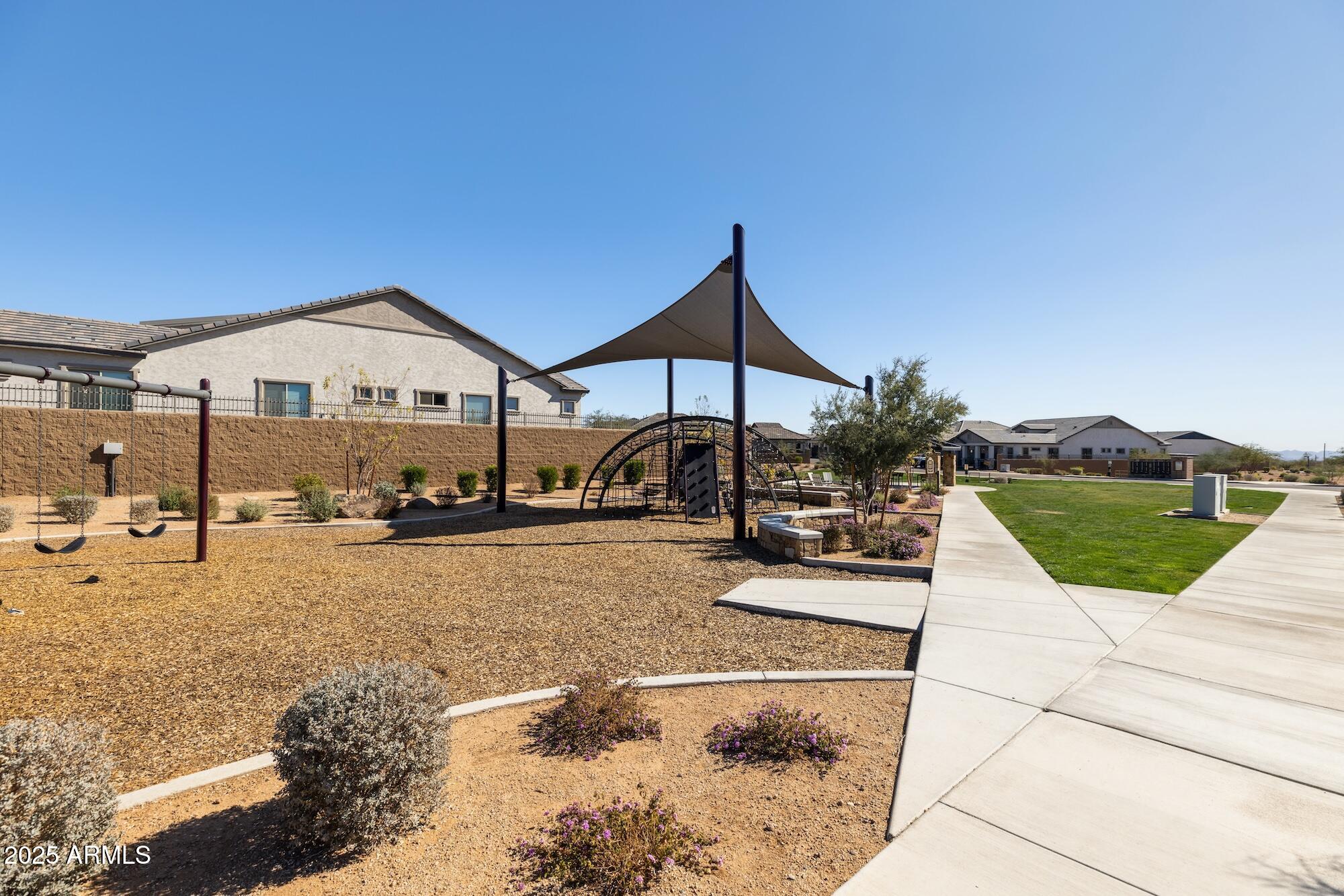 8043 E JAEGER Street