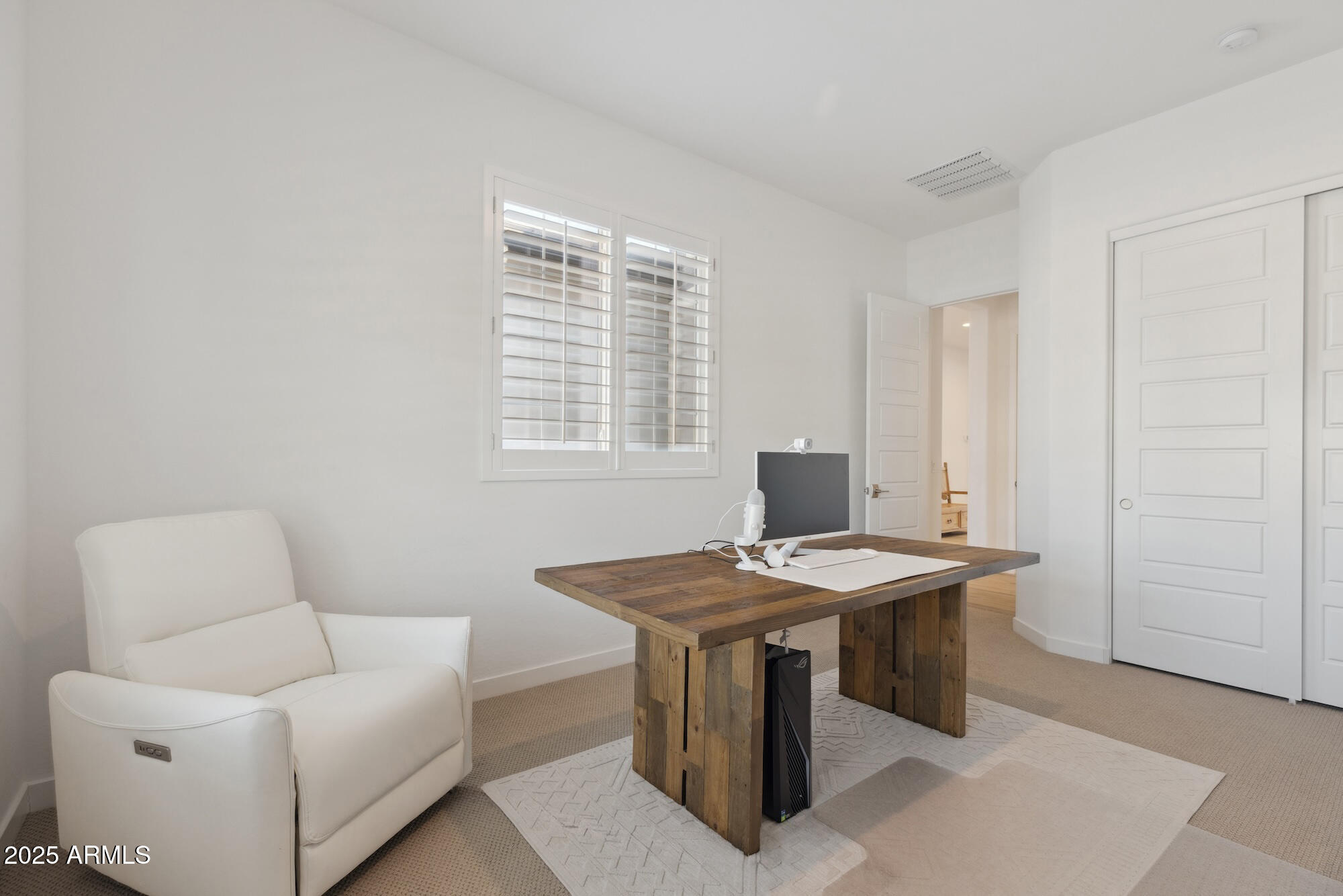 8043 E JAEGER Street